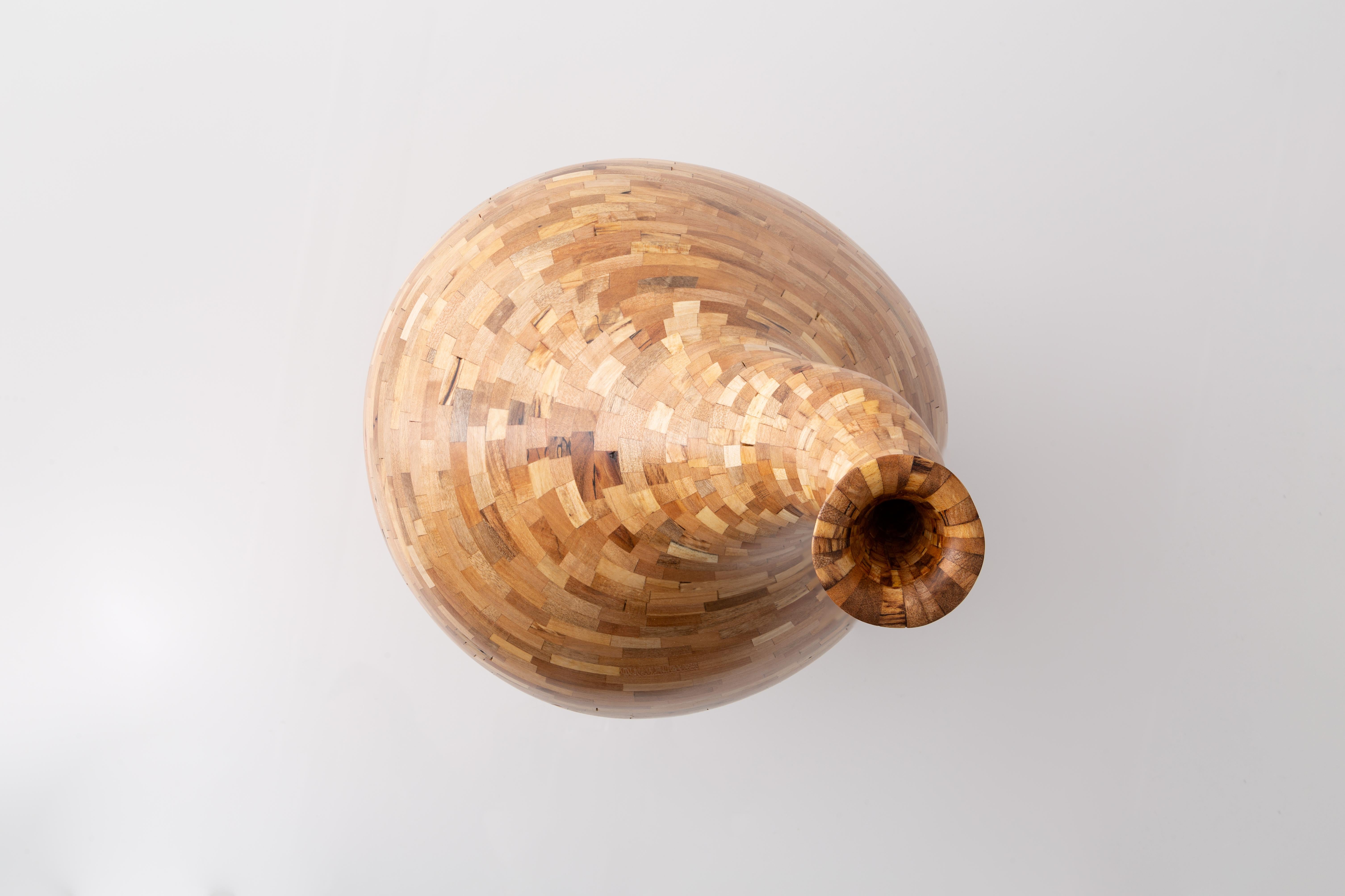 Contemporary Spalted Maple Goose Neck Vase #1 by Richard Haining, Available Now In New Condition In Brooklyn, NY