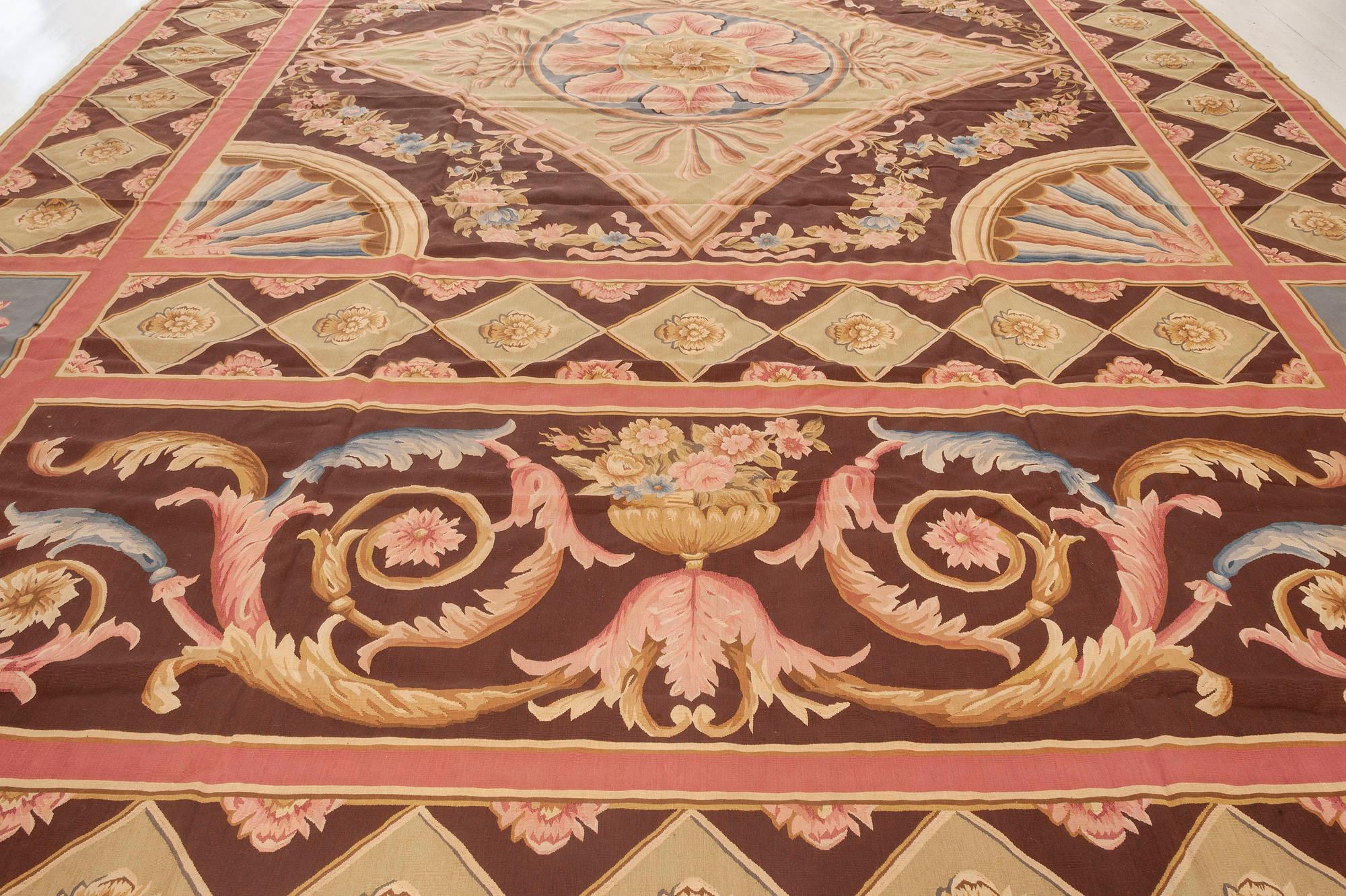 Contemporary Aubusson Design Rug by Doris Leslie Blau In New Condition For Sale In New York, NY
