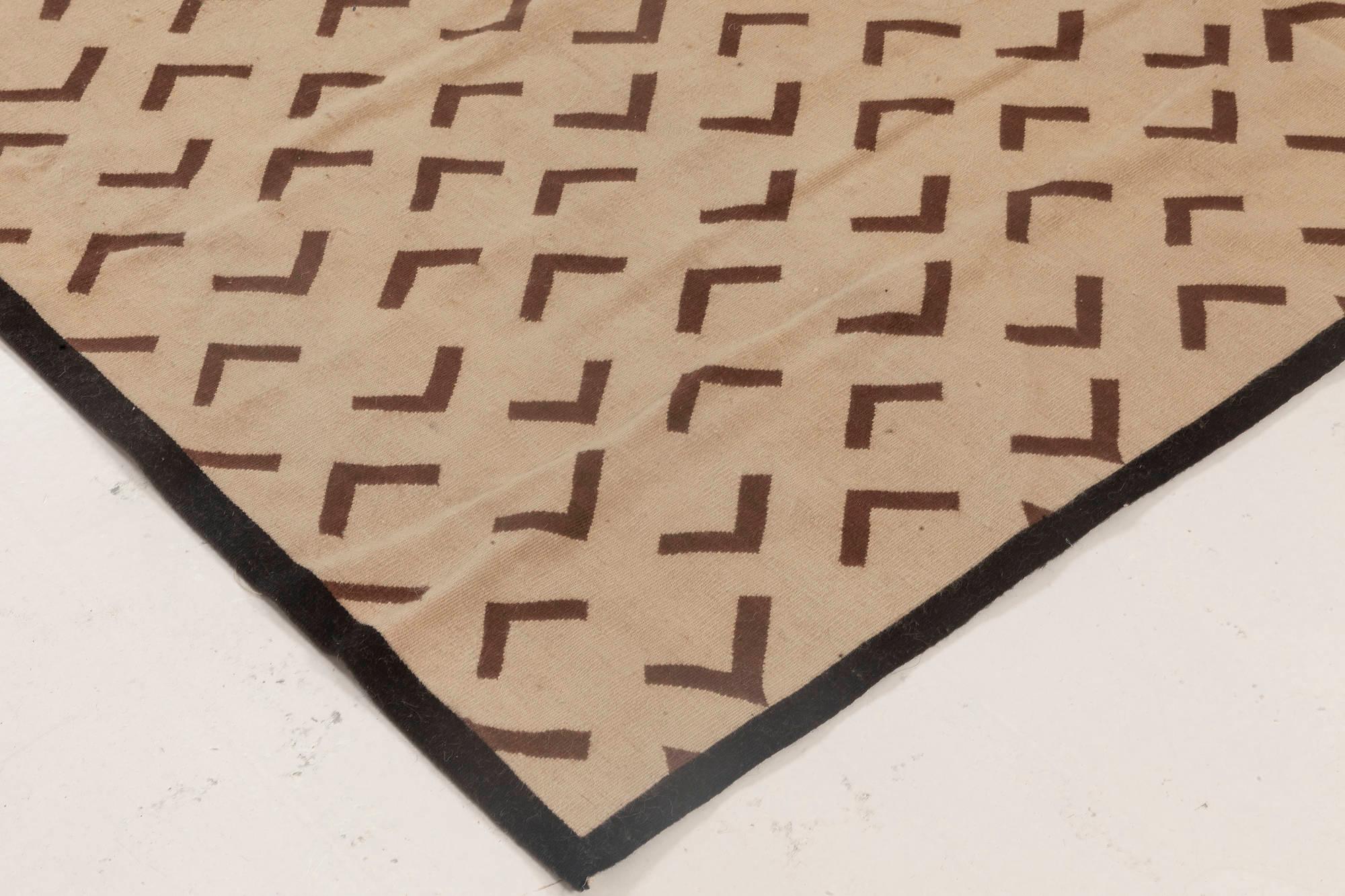 XXI secolo e contemporaneo Tappeto contemporaneo in stile Aubusson di Parkin Saunders per Doris Leslie Blau in vendita