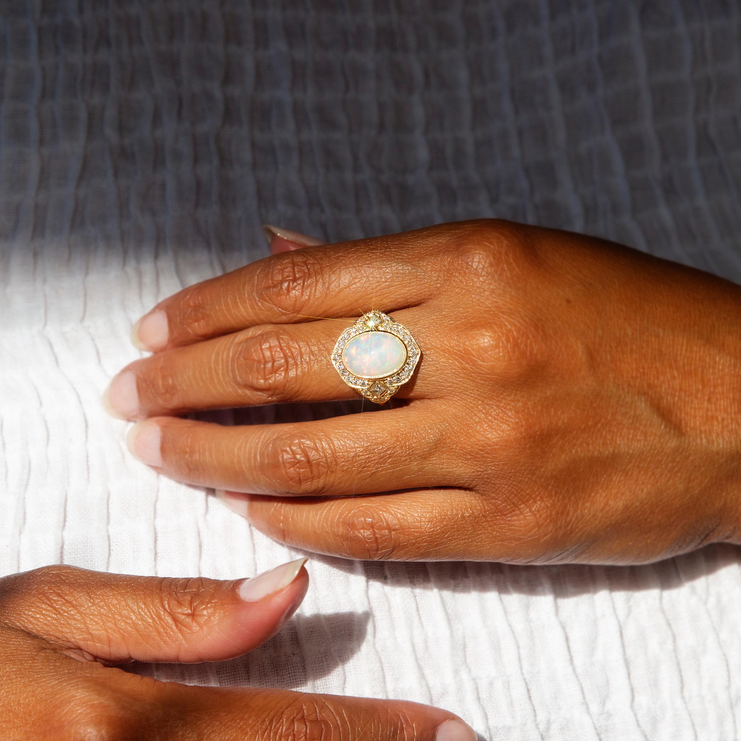 Contemporary Australian Crystal Opal Pink Sapphire and Diamond Ring 18 Ct Gold For Sale 2