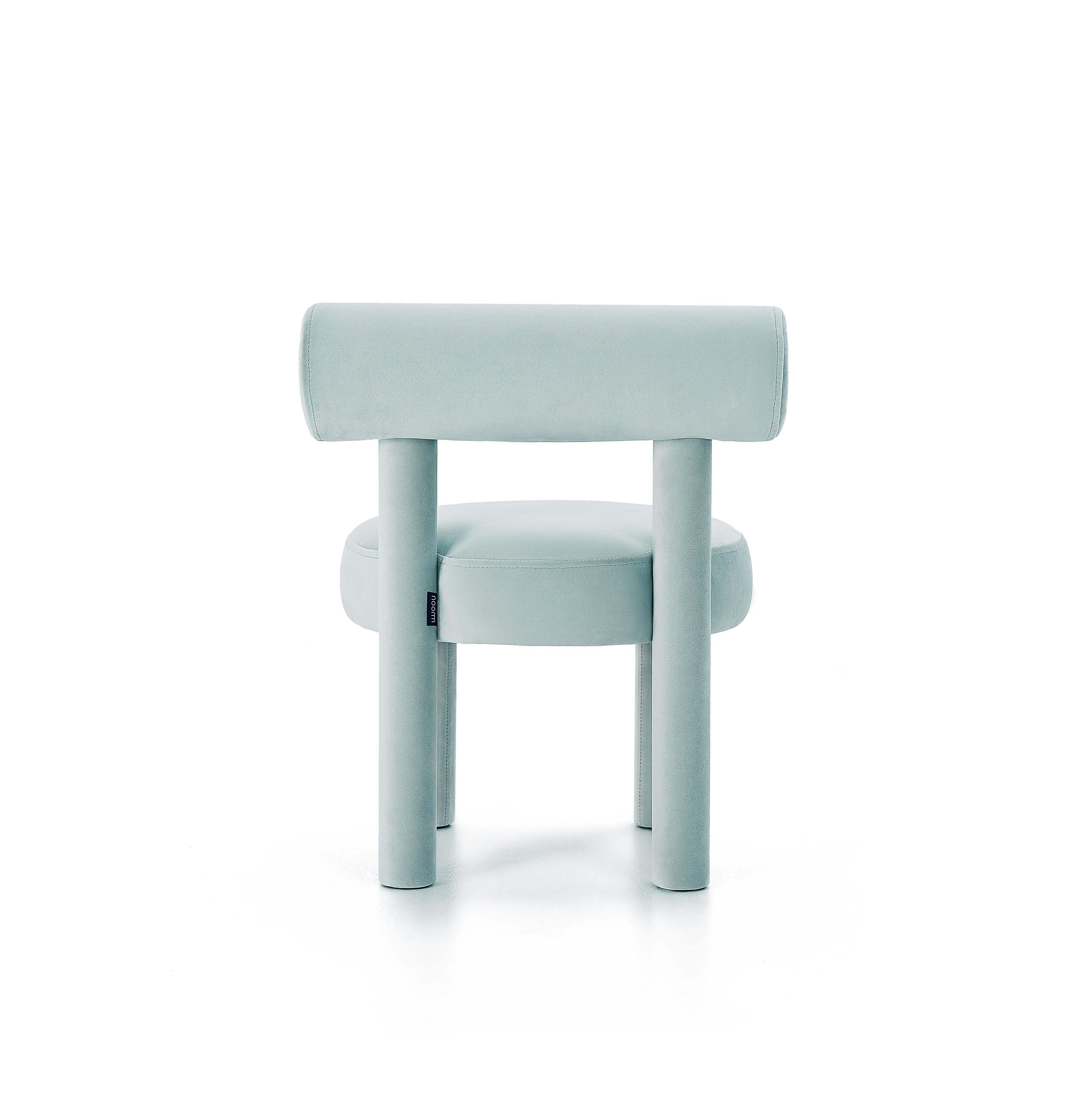 Contemporary Baby Chair 'Gropius CS1' von NOOM, aus Magic Velvet 2227 (Organische Moderne) im Angebot