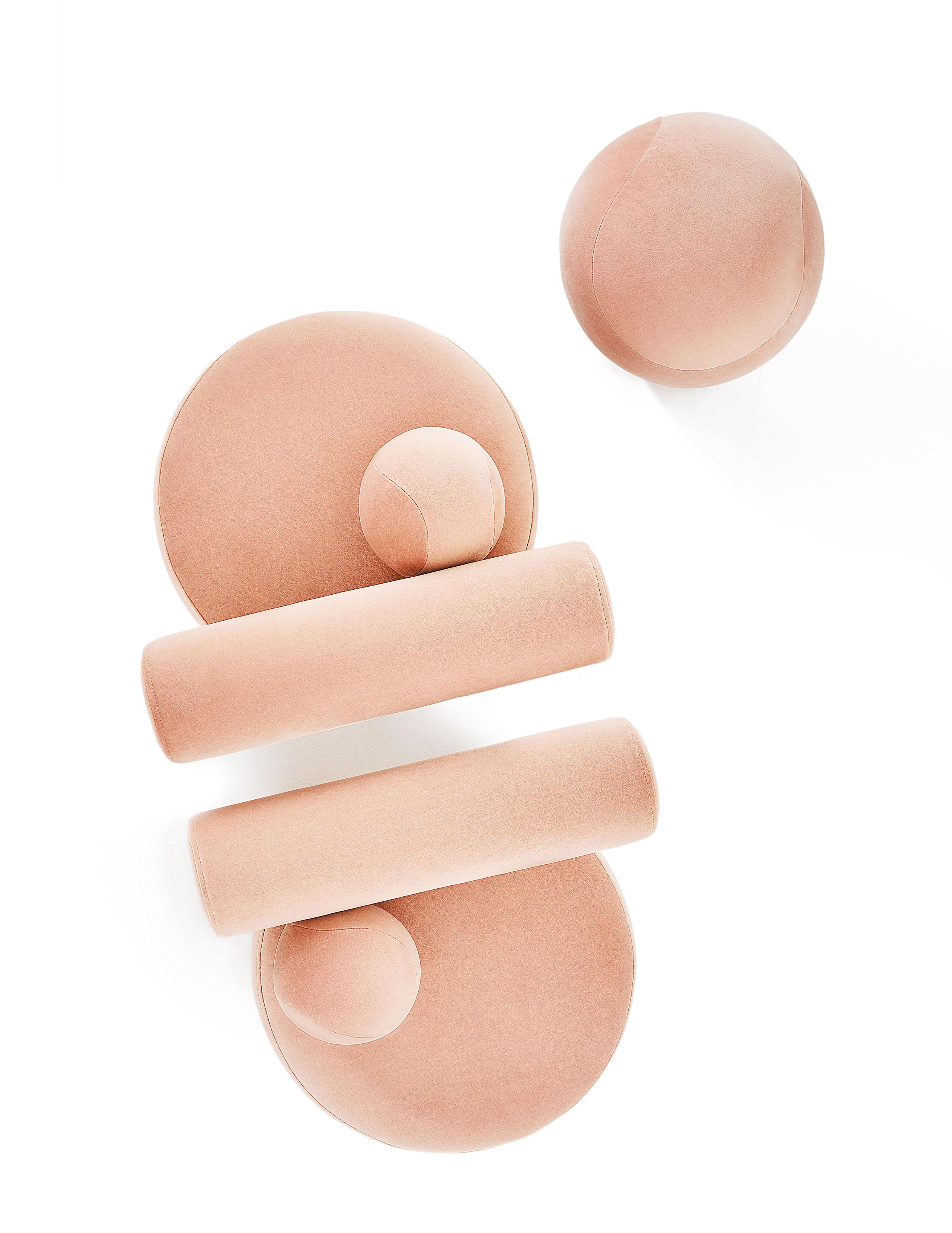XXI secolo e contemporaneo Pouf sferico contemporaneo 'Baby' di NOOM, rosa in vendita