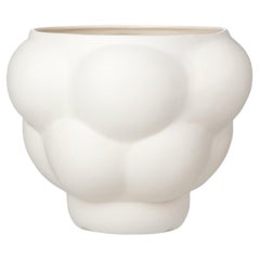Contemporary 'Balloon Bowl 05 Raw White' by Louise Roe