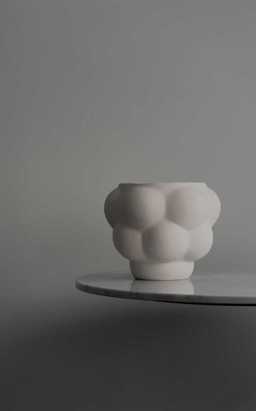 Organic Modern Contemporary 'Balloon Bowl 06 Raw White' by Louise Roe For Sale