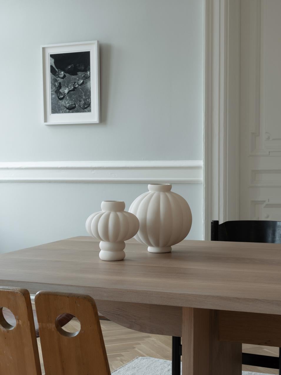 Contemporary 'Balloon Vase 01' by Louise Roe, Sanded Ocker In New Condition For Sale In Paris, FR