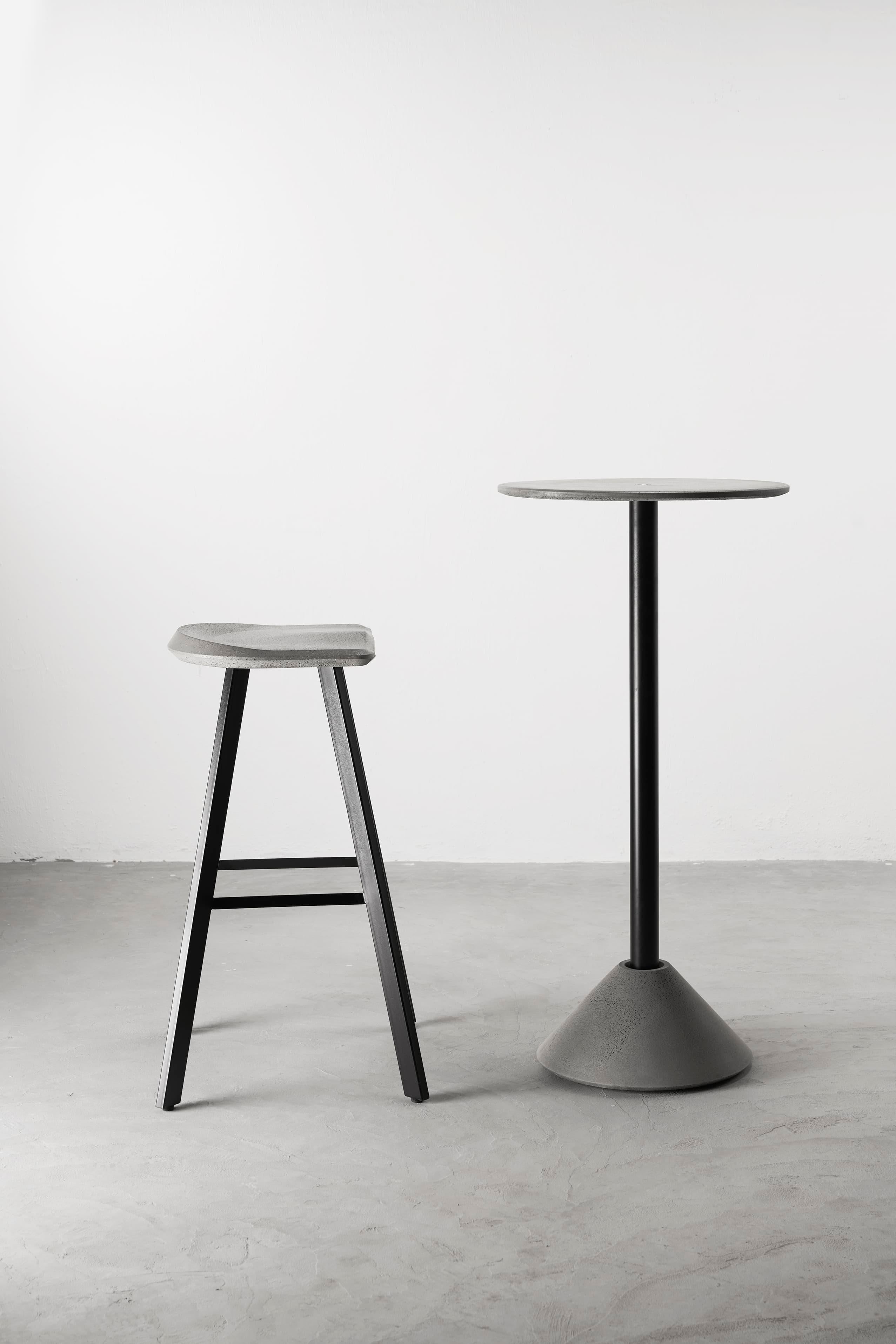 Industrial Contemporary Bar Stool 'A' Made of Concrete and Aluminum For Sale