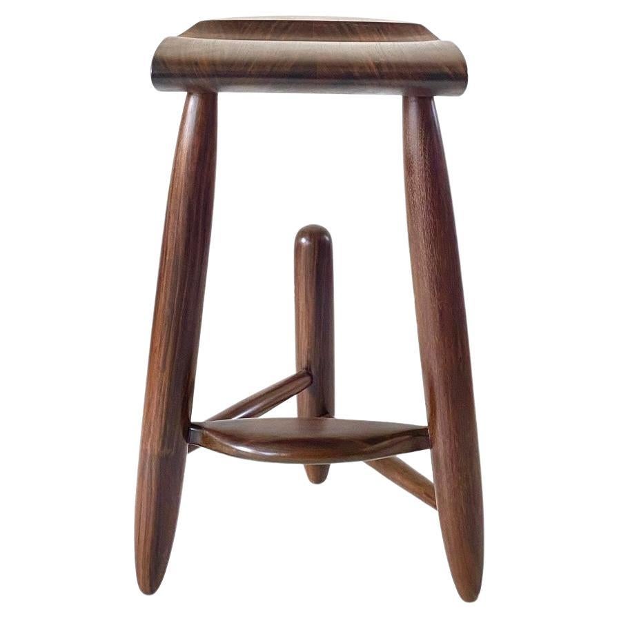 contemporary bar stool in Brazilian hardwood by Álec Ramiro.