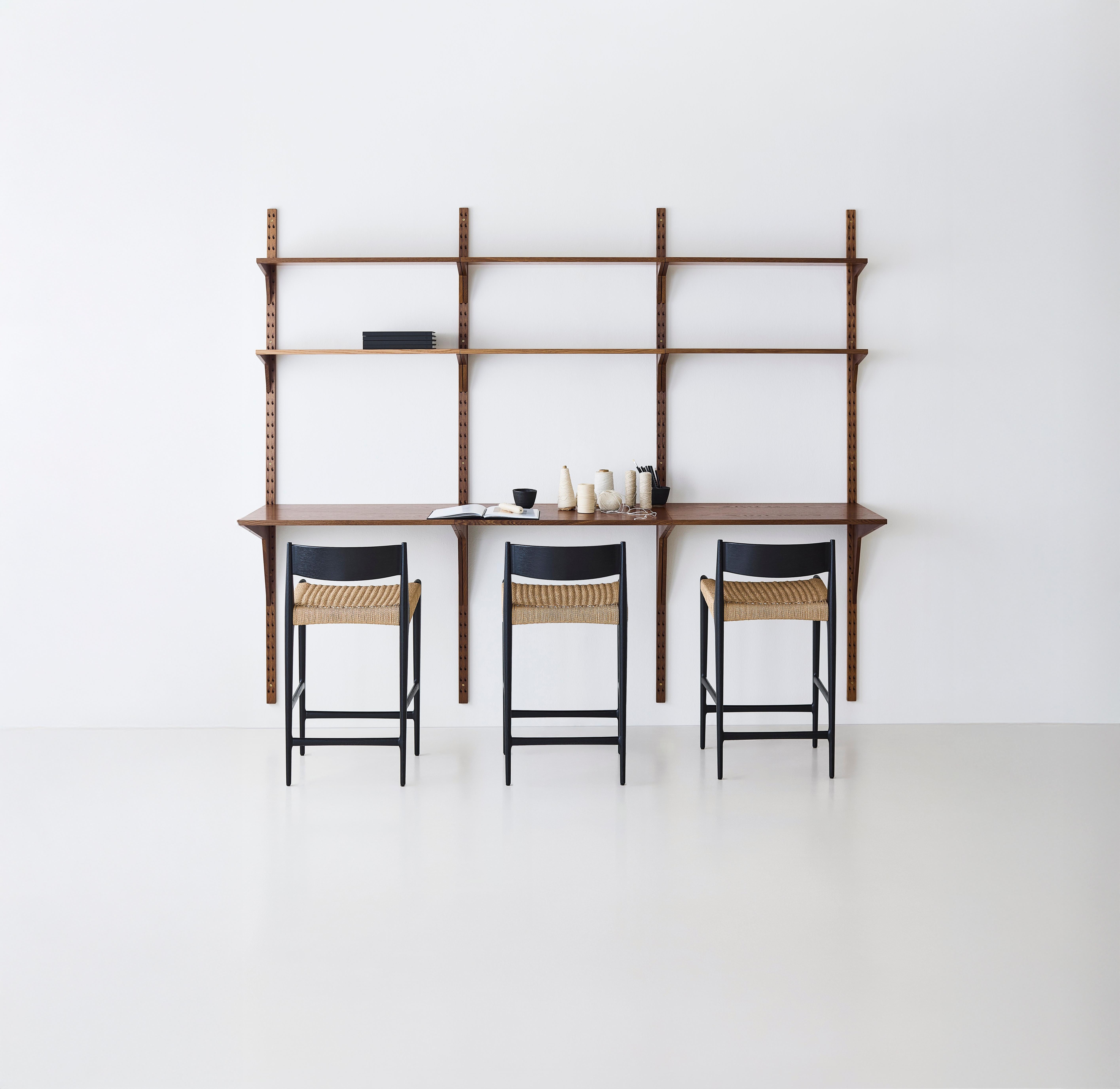 Taburete de bar contemporáneo PIA by Dk3, Cordel natural, Roble al aceite en Nuevo estado para la venta en Paris, IDF