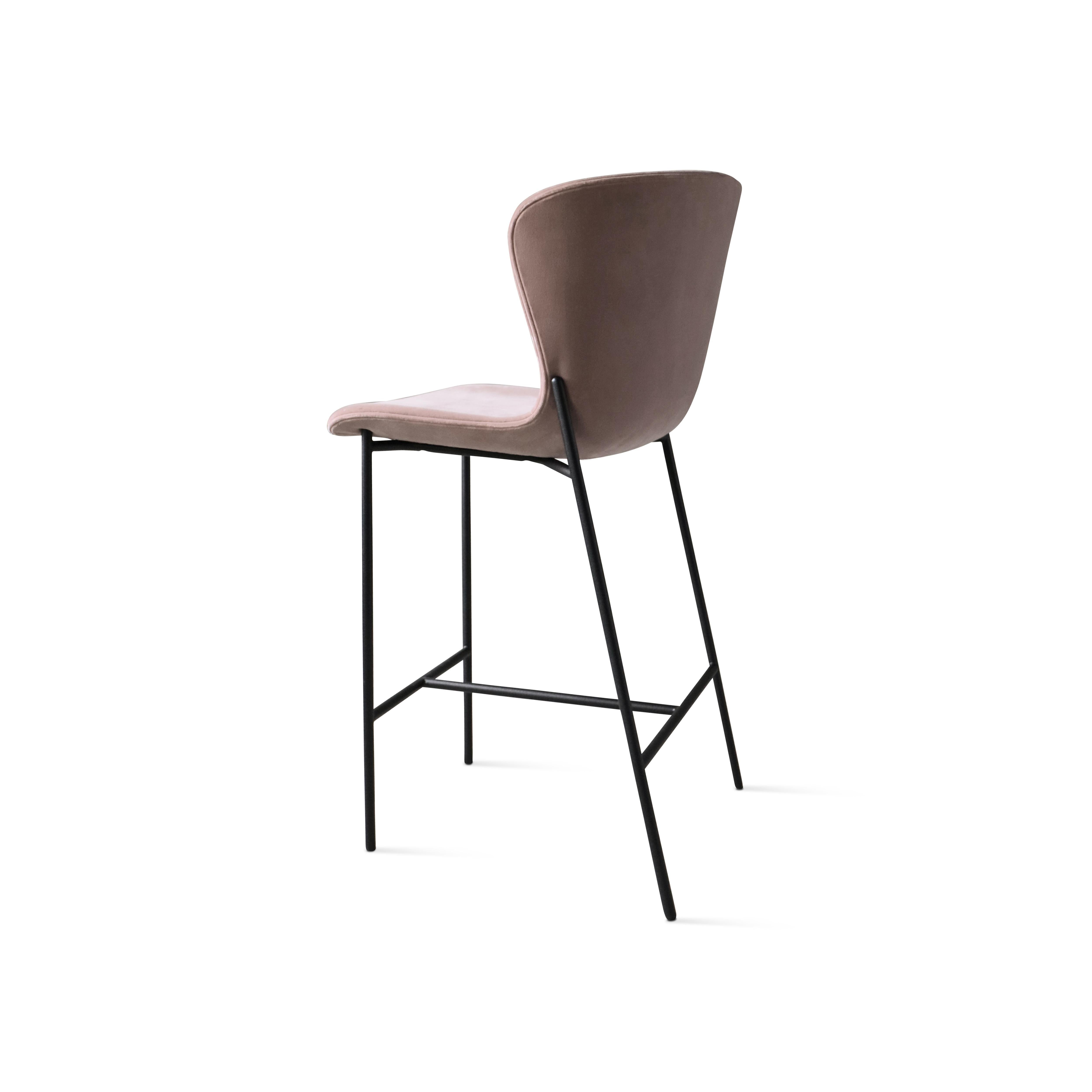 Contemporary Bar Stool 'Pipe' Black Leather Dakar, Black Legs For Sale 4