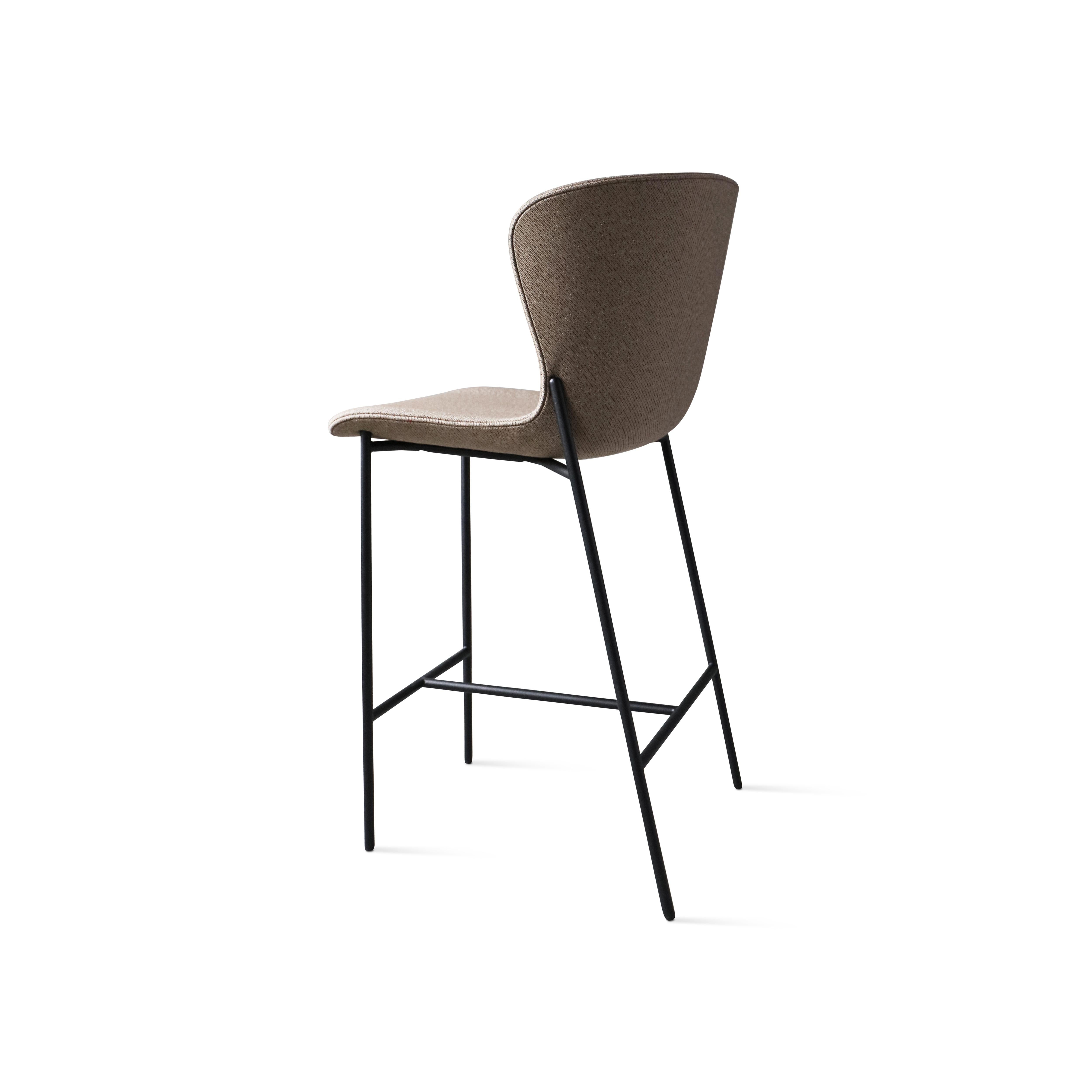 Contemporary Bar Stool 'Pipe' Black Leather Dakar, Black Legs For Sale 2