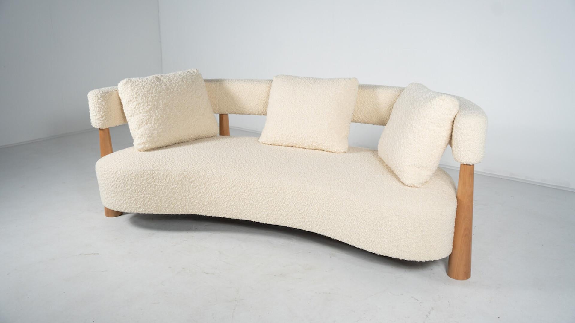 Modern Contemporary Bean Shaped Sofa, White Upholstery, Italy