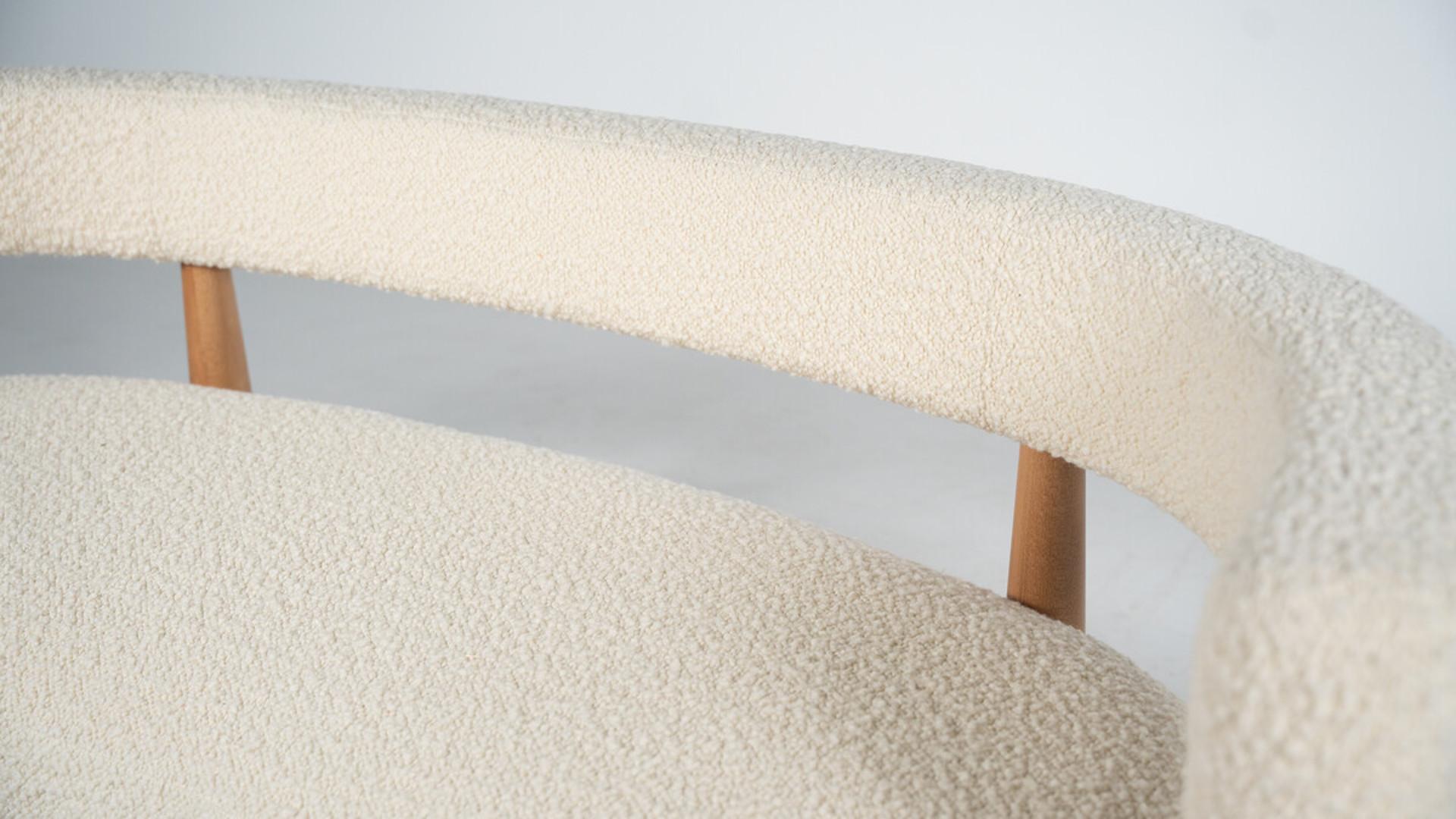 Contemporary Bean Shaped Sofa, White Upholstery, Italy 4