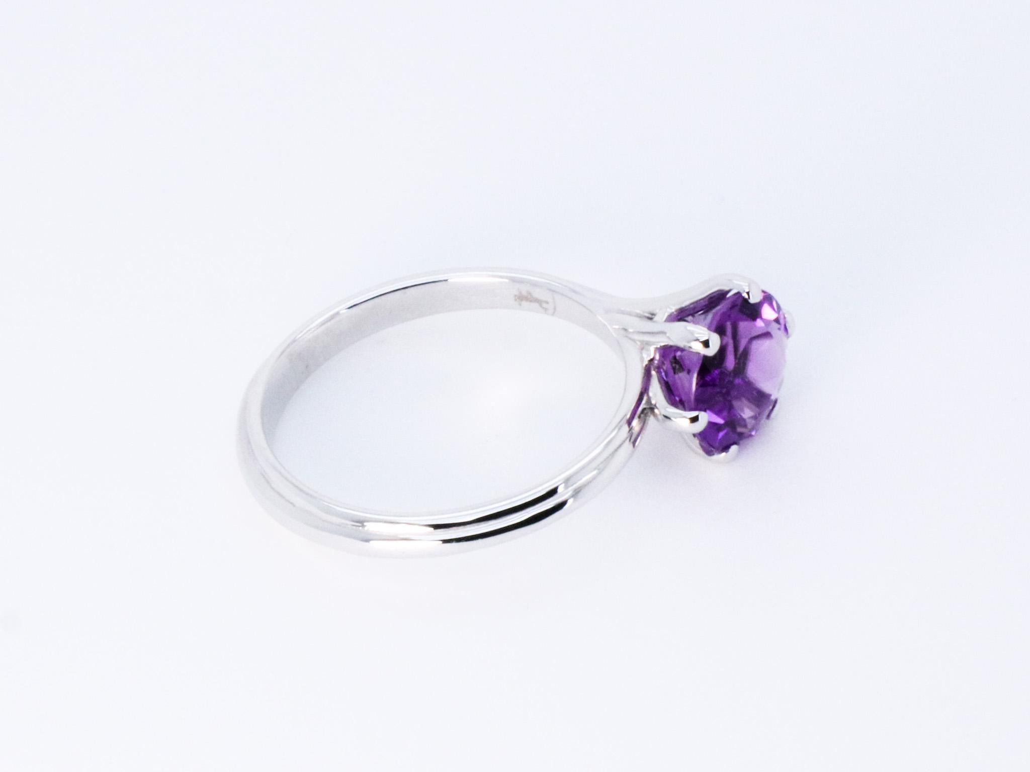 18k White Gold Made in Italy Amethyst Stackable Asymmetric Cosmic Cocktail Ring For Sale 5