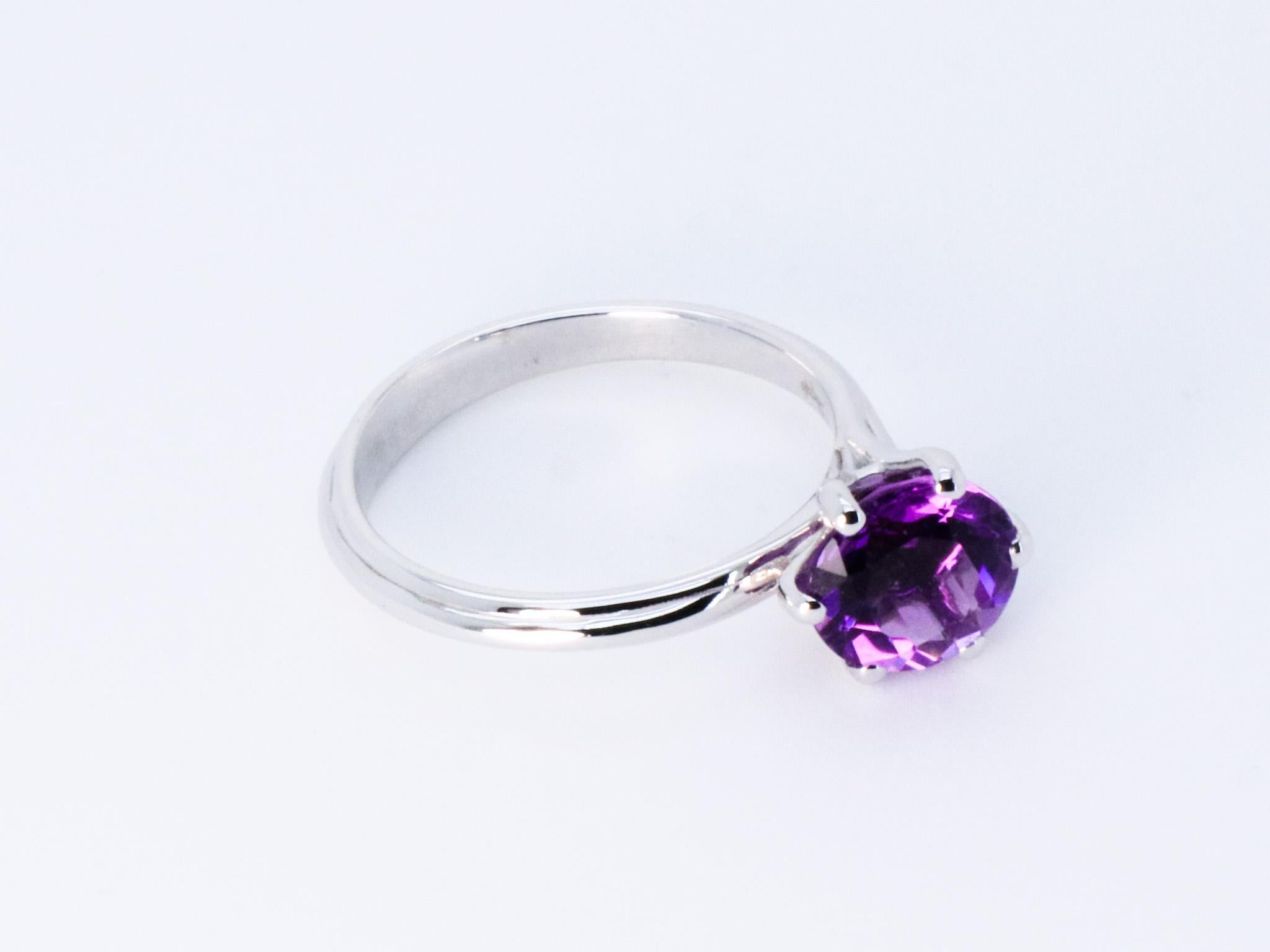 18k White Gold Made in Italy Amethyst Stackable Asymmetric Cosmic Cocktail Ring For Sale 6