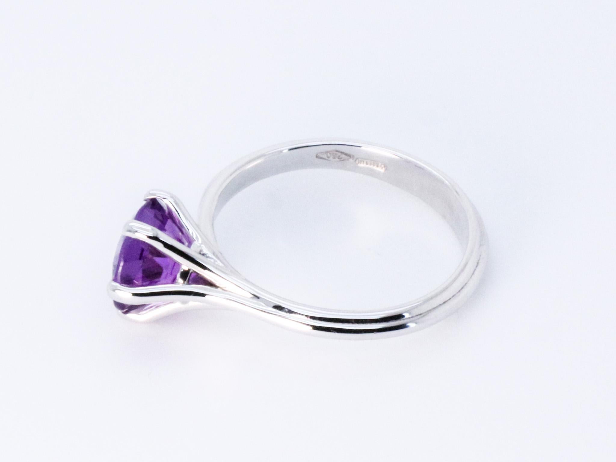 18k White Gold Made in Italy Amethyst Stackable Asymmetric Cosmic Cocktail Ring For Sale 1
