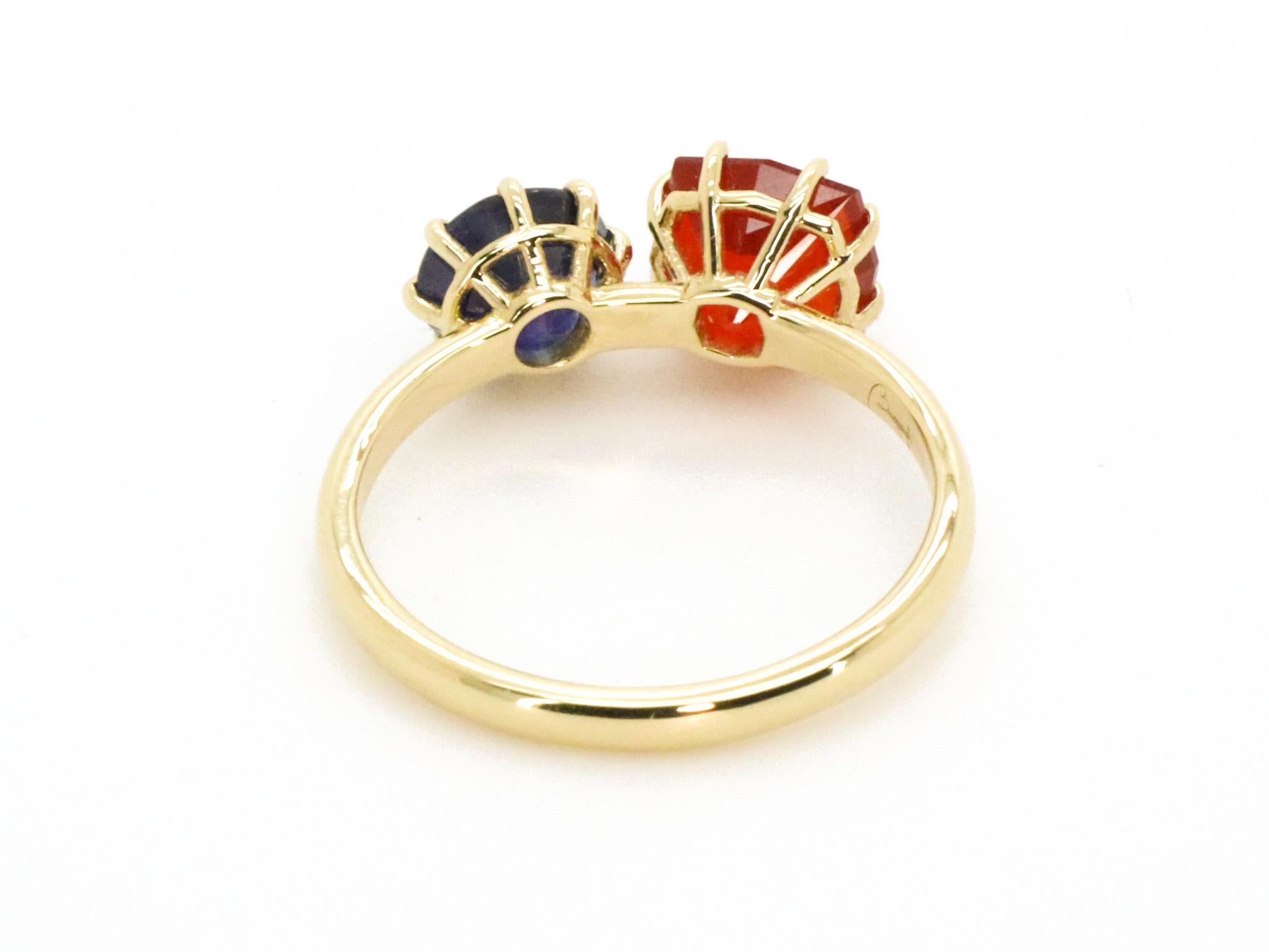 Round Cut Contemporary Beatrice Barzaghi Blue Sapphire Fire Opal Gold Asymmetrical Ring For Sale
