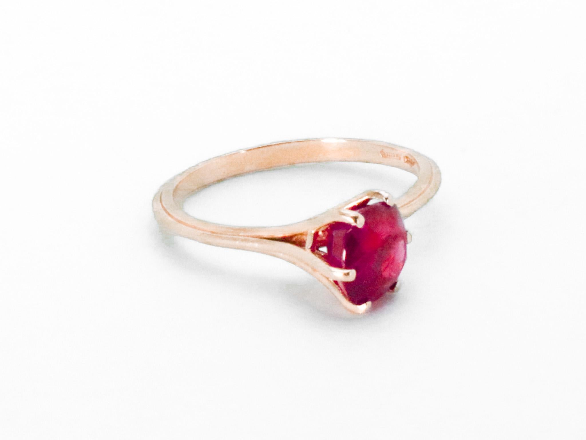 2.32 cts Burma Ruby 18k Rose Gold Stackable Asymmetrical Cosmic Design Ring For Sale 6
