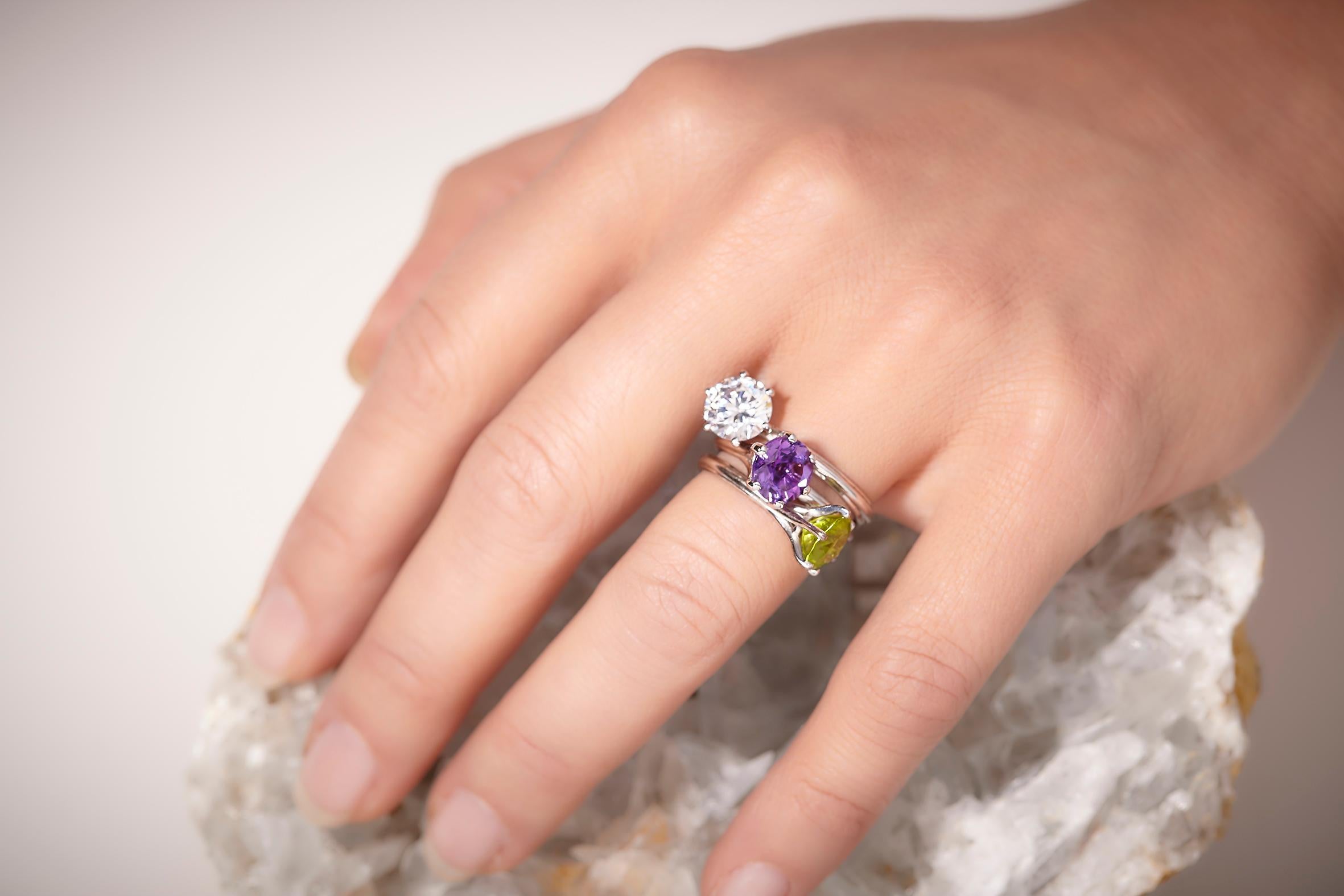2.32 cts Burma Ruby 18k Rose Gold Stackable Asymmetrical Cosmic Design Ring Neuf - En vente à Milan, IT