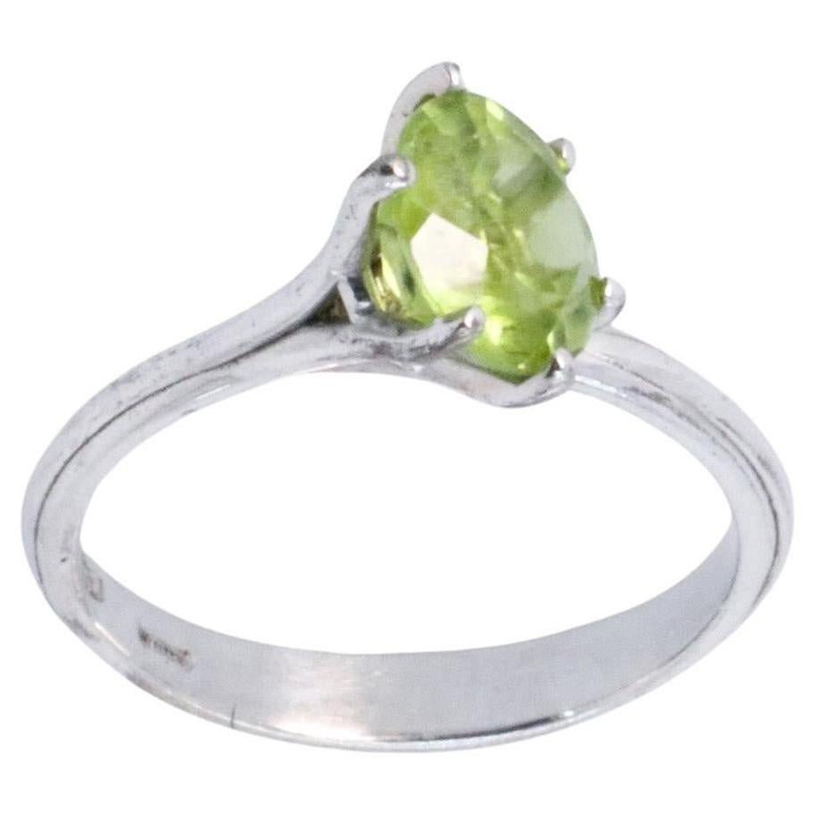 18K White Gold Asymmetric Cosmic Design Stackable Peridot Cocktail Ring For Sale