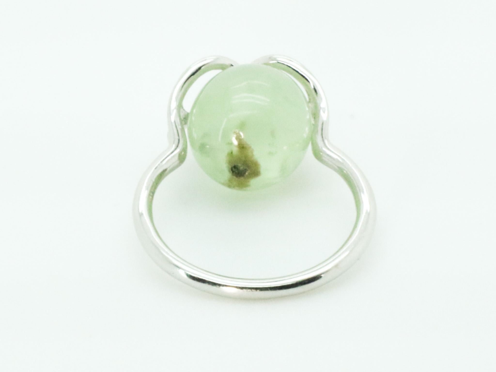 18K White Gold Infinity Symbol Interchangeable Gems Prehnite Gold  Cocktail Ring In New Condition For Sale In Milan, IT