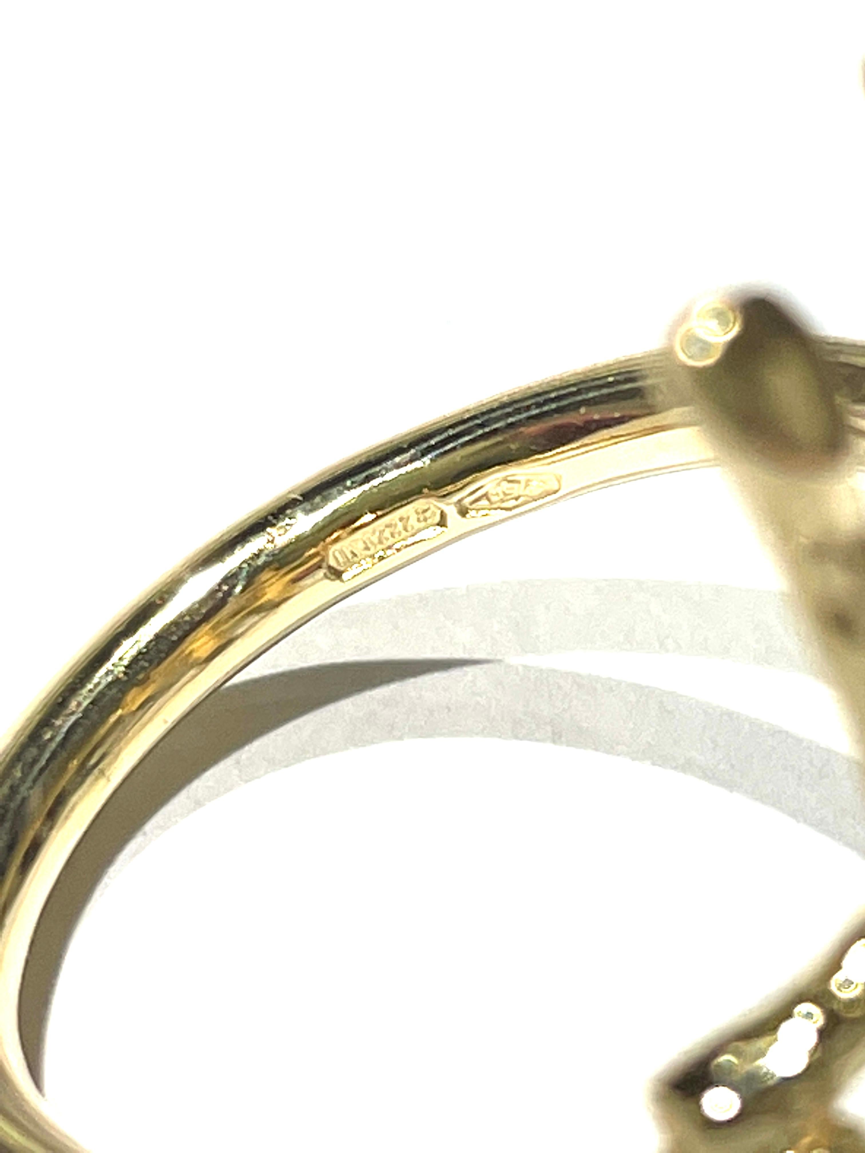 For Sale:  18K Yellow Gold Made in Italy Textured Grounding Diamond Cocktail Ring. 10
