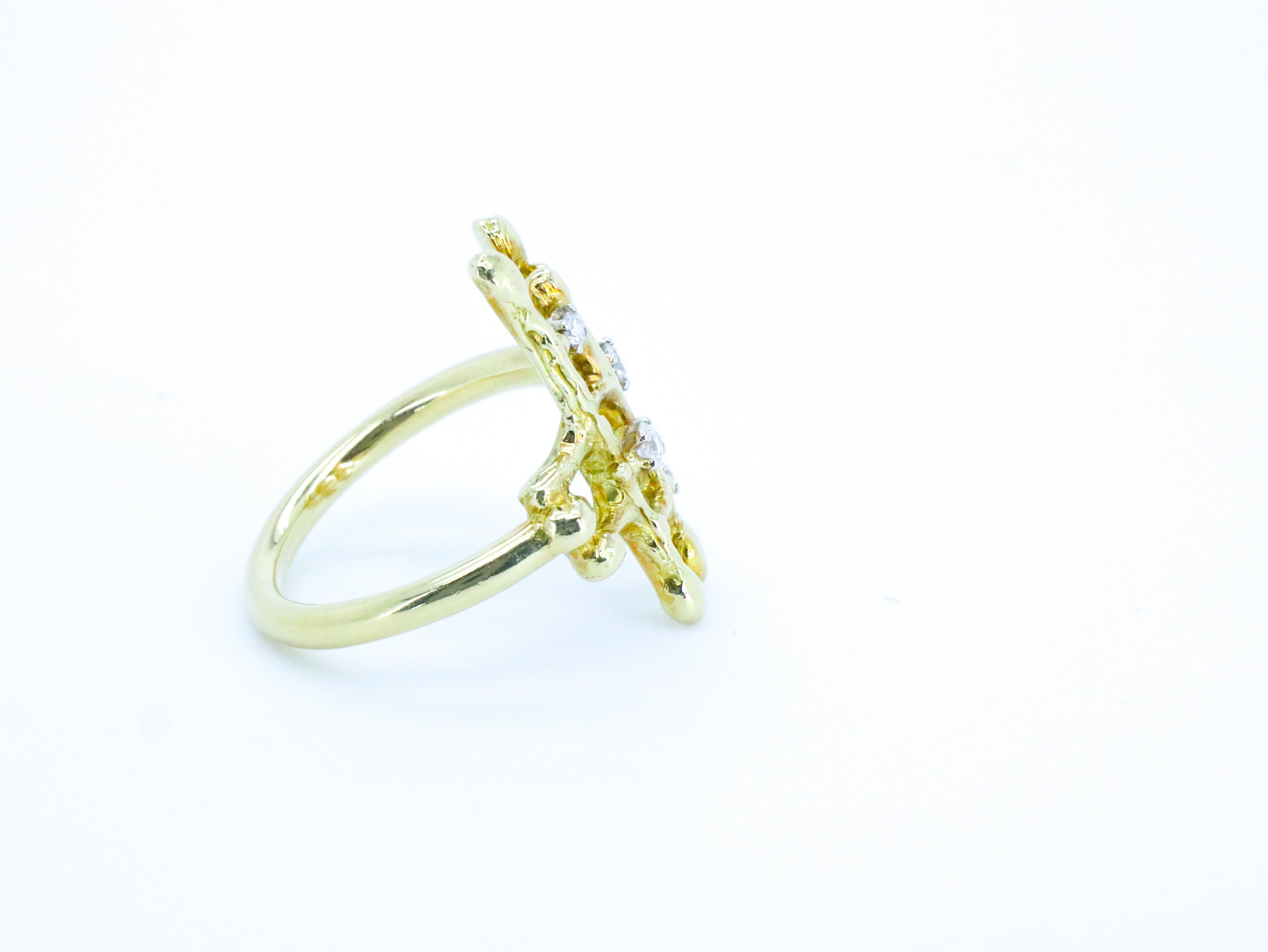 For Sale:  18K Yellow Gold Made in Italy Textured Grounding Diamond Cocktail Ring. 8