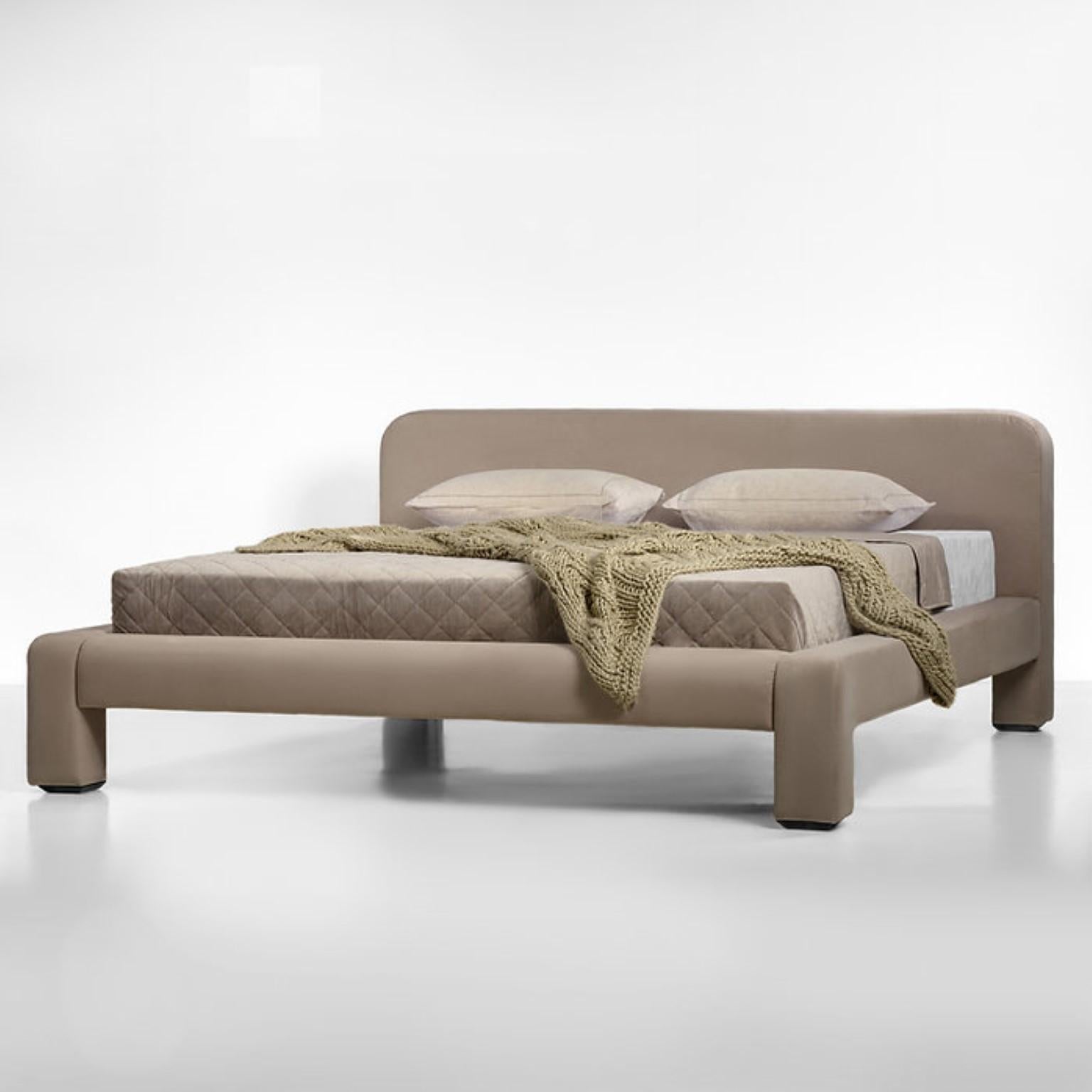 Contemporary Bed by Faina For Sale 3