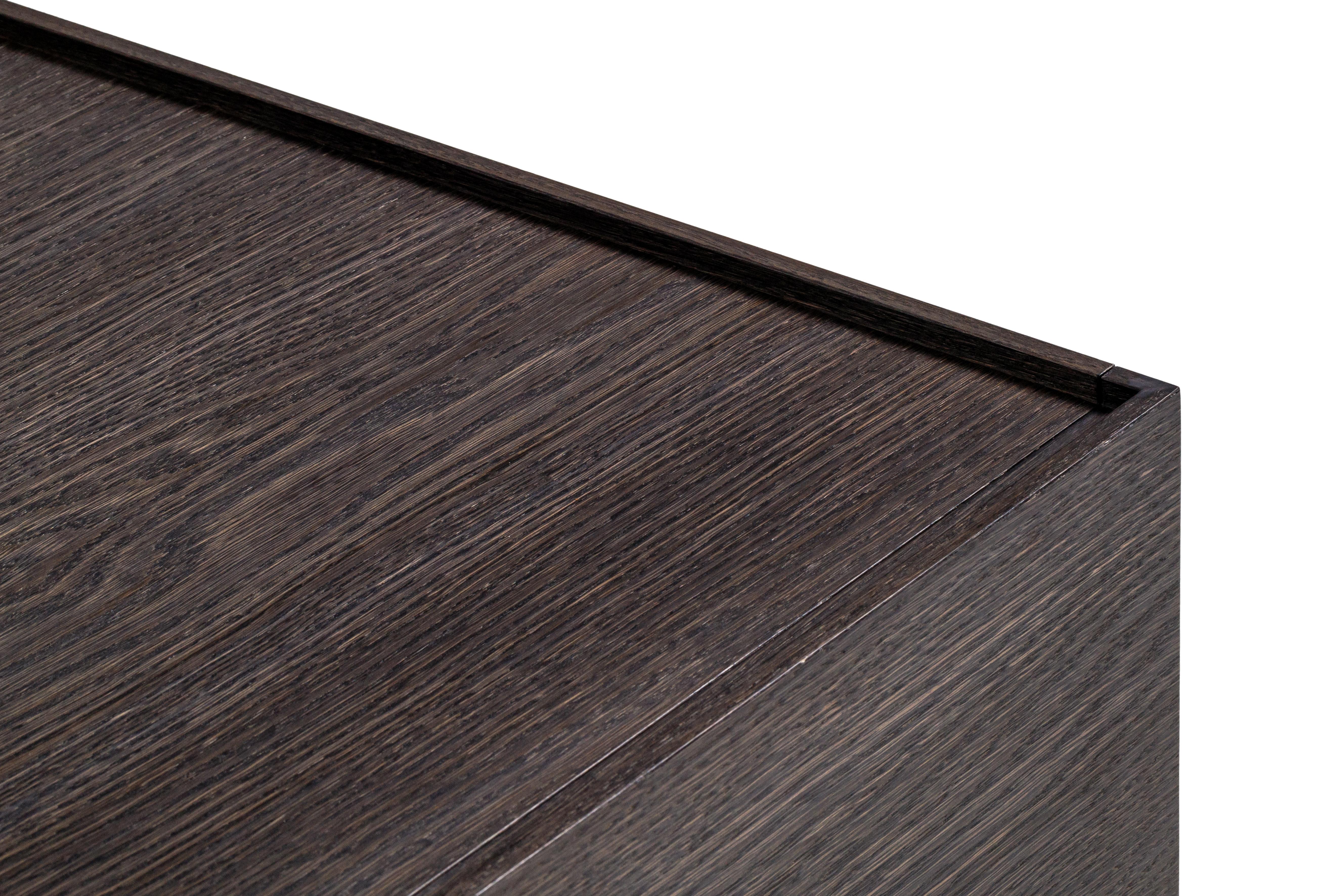 Contemporary Nachttisch 'Minimalista' aus Holz von Palo Nero im Angebot 3