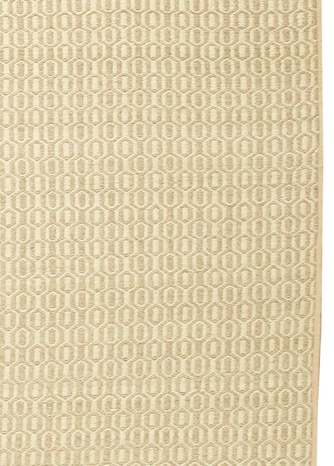 Zeitgenössischer beigefarbener Flachgewebe-Wollteppich von Doris Leslie Blau (Handgewebt) im Angebot