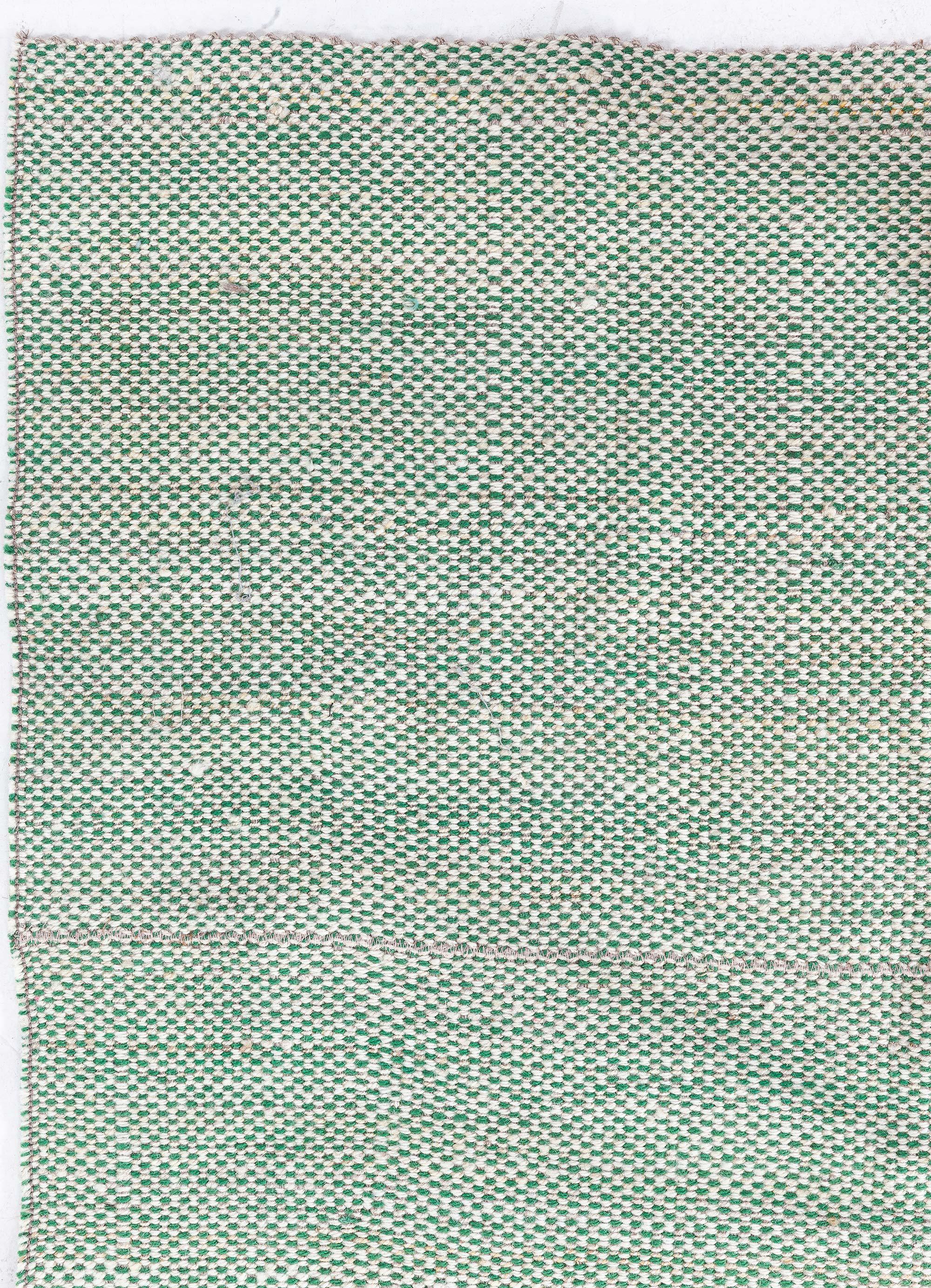 Indien Tapis Contemporary Beige Green Flat Weave par Doris Leslie Greene en vente