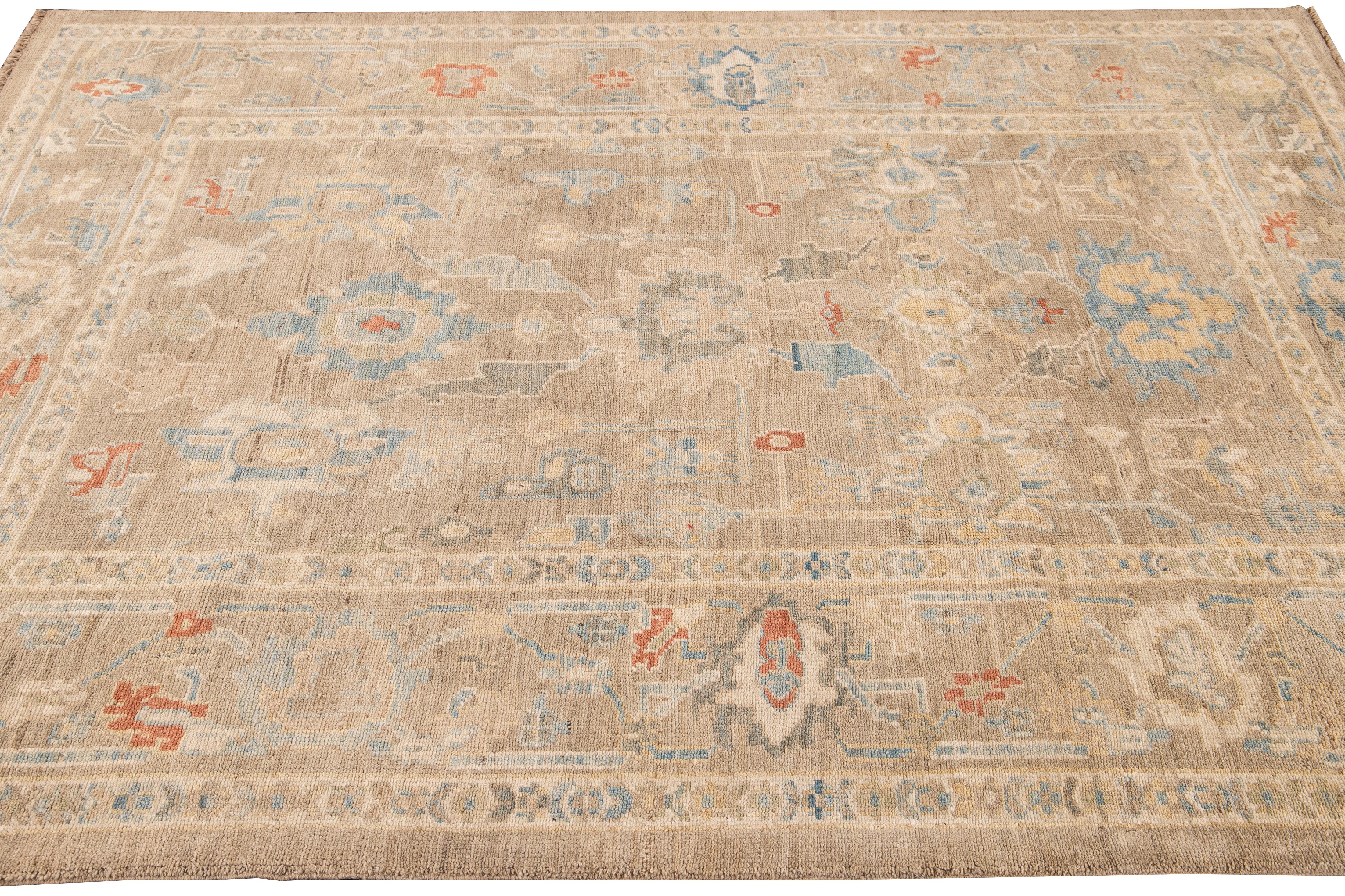 Contemporary Beige Sultanabad Handmade Floral Wool Rug For Sale 1