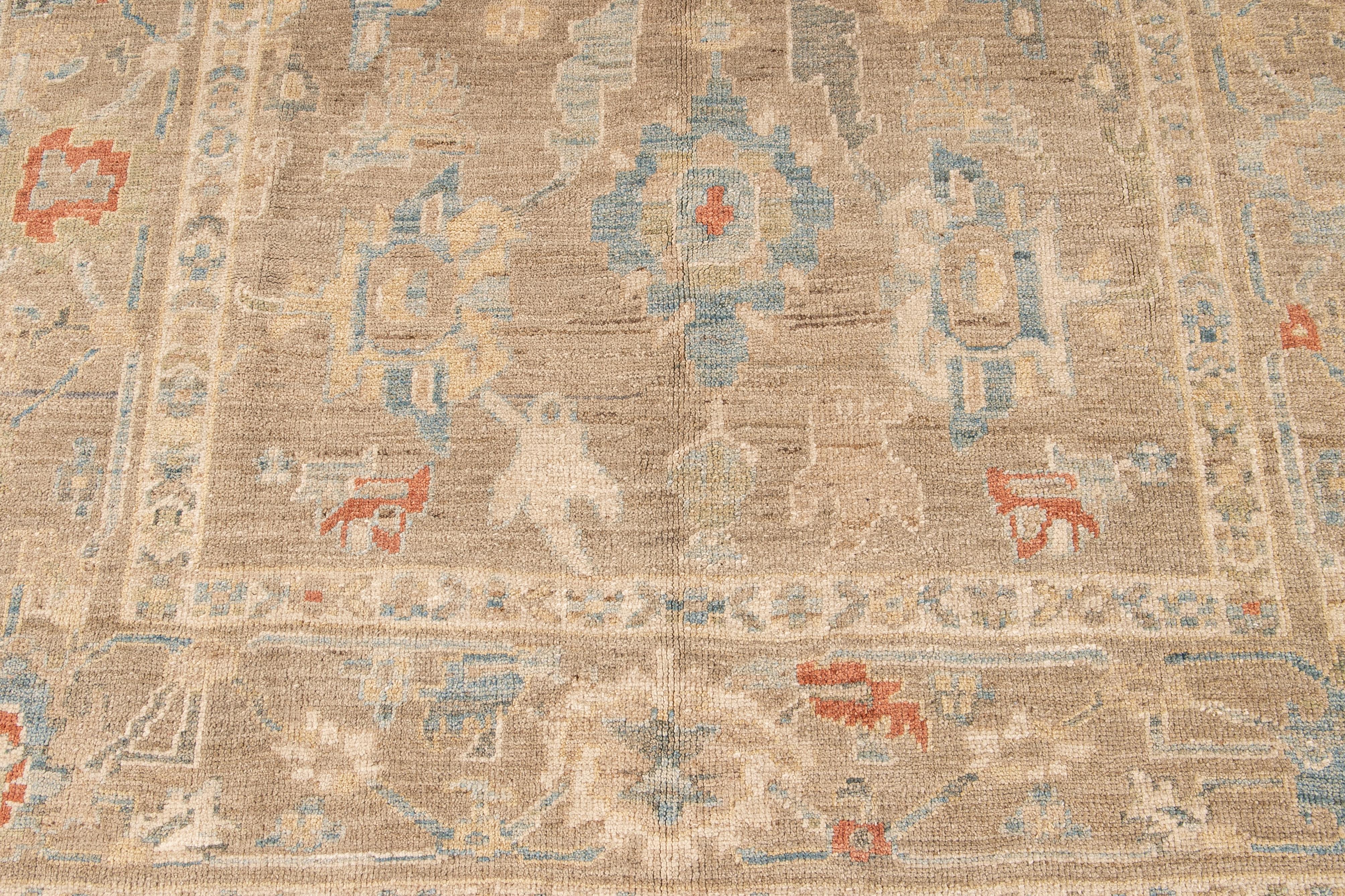 Contemporary Beige Sultanabad Handmade Floral Wool Rug For Sale 4
