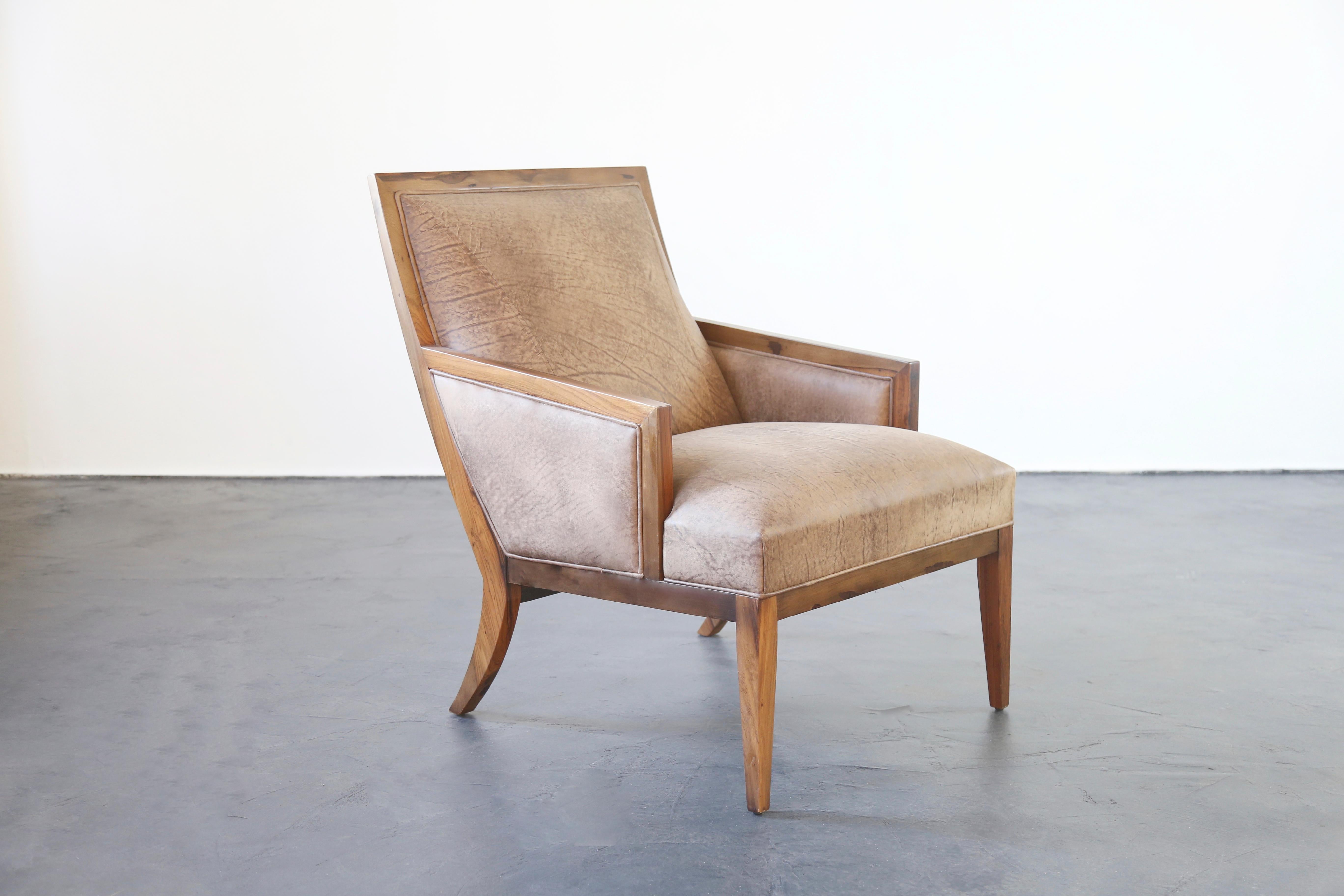 wood and leather lounge chair