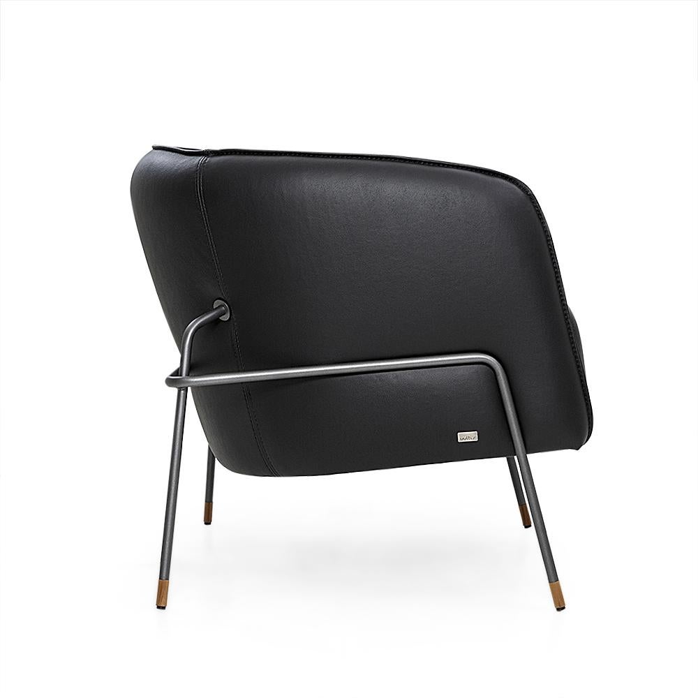 Contemporary Bella Armchair Featuring Metal Frame and Black Leather For Sale 1