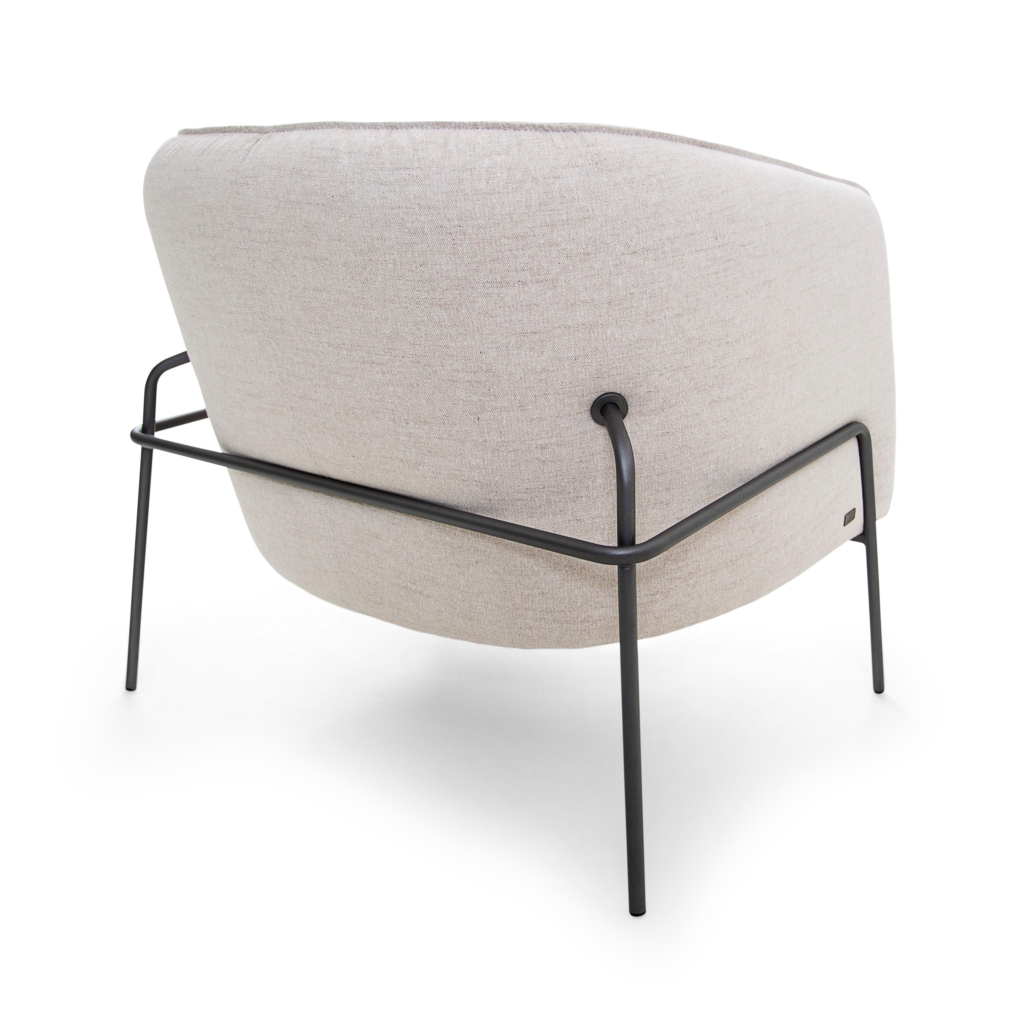 Contemporary Bella Armchair Featuring Metal Frame and Ivory Fabric For Sale 2