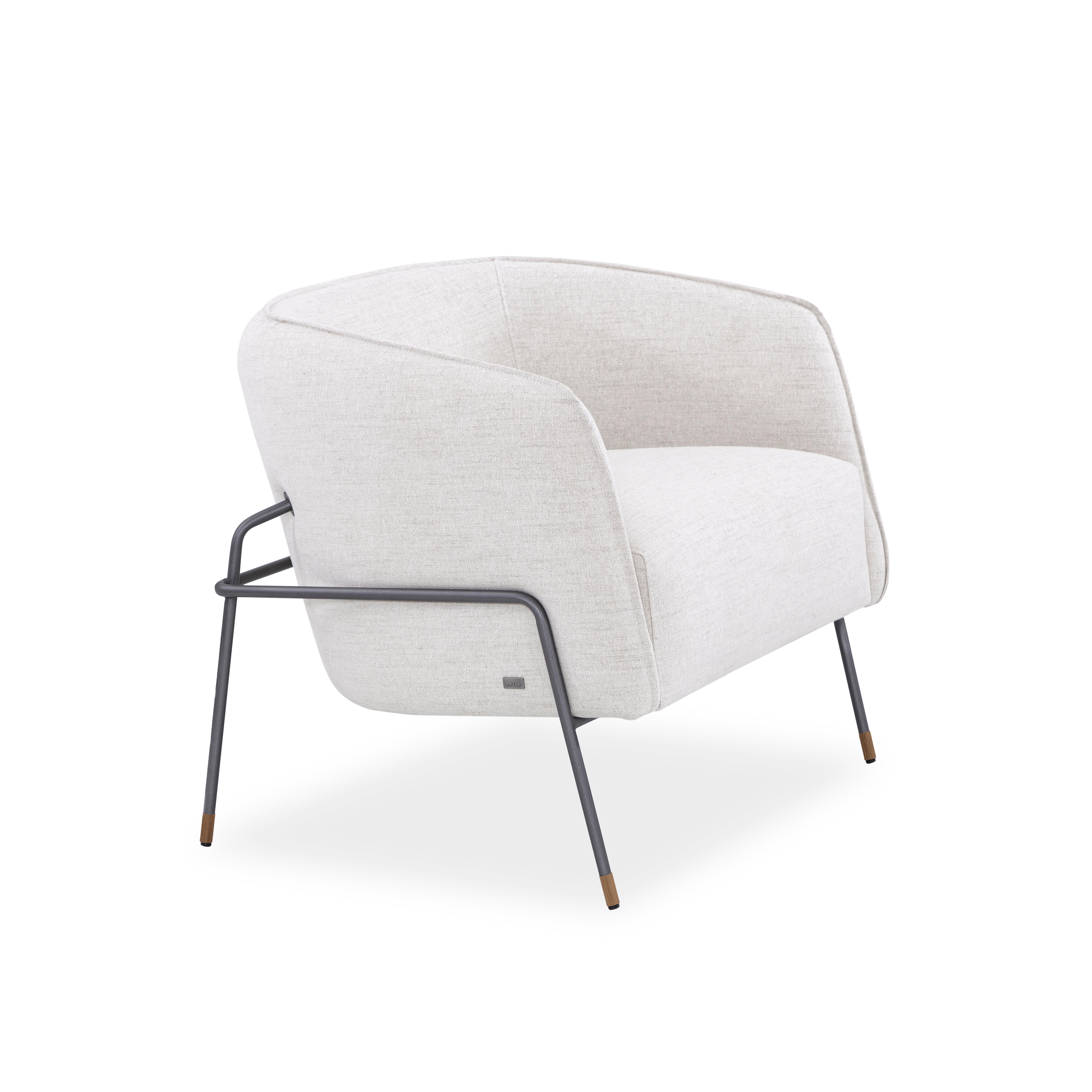 Contemporary Bella Armchair Featuring Metal Frame and Ivory Fabric For Sale 3