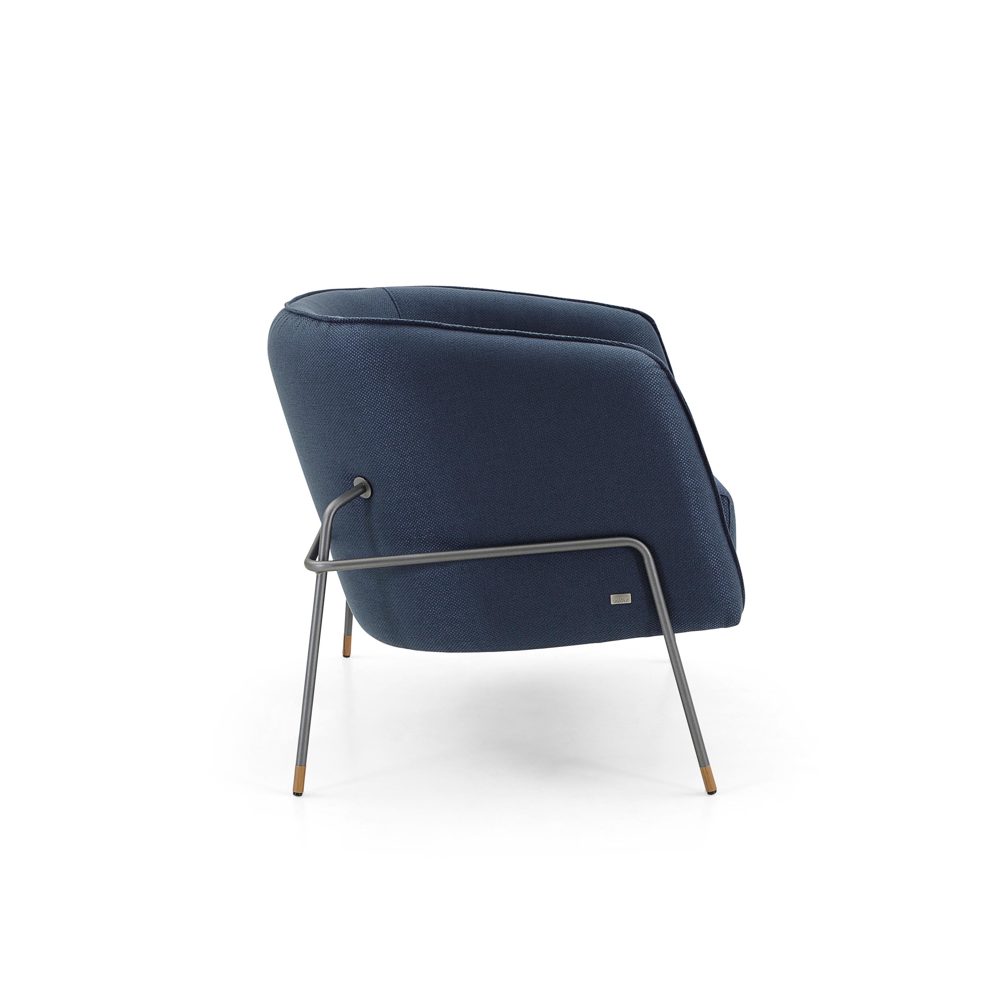 Anpassbarer dunkelblauer gepolsterter Graphit-Metallic-Sessel, Bella Collection (Moderne) im Angebot