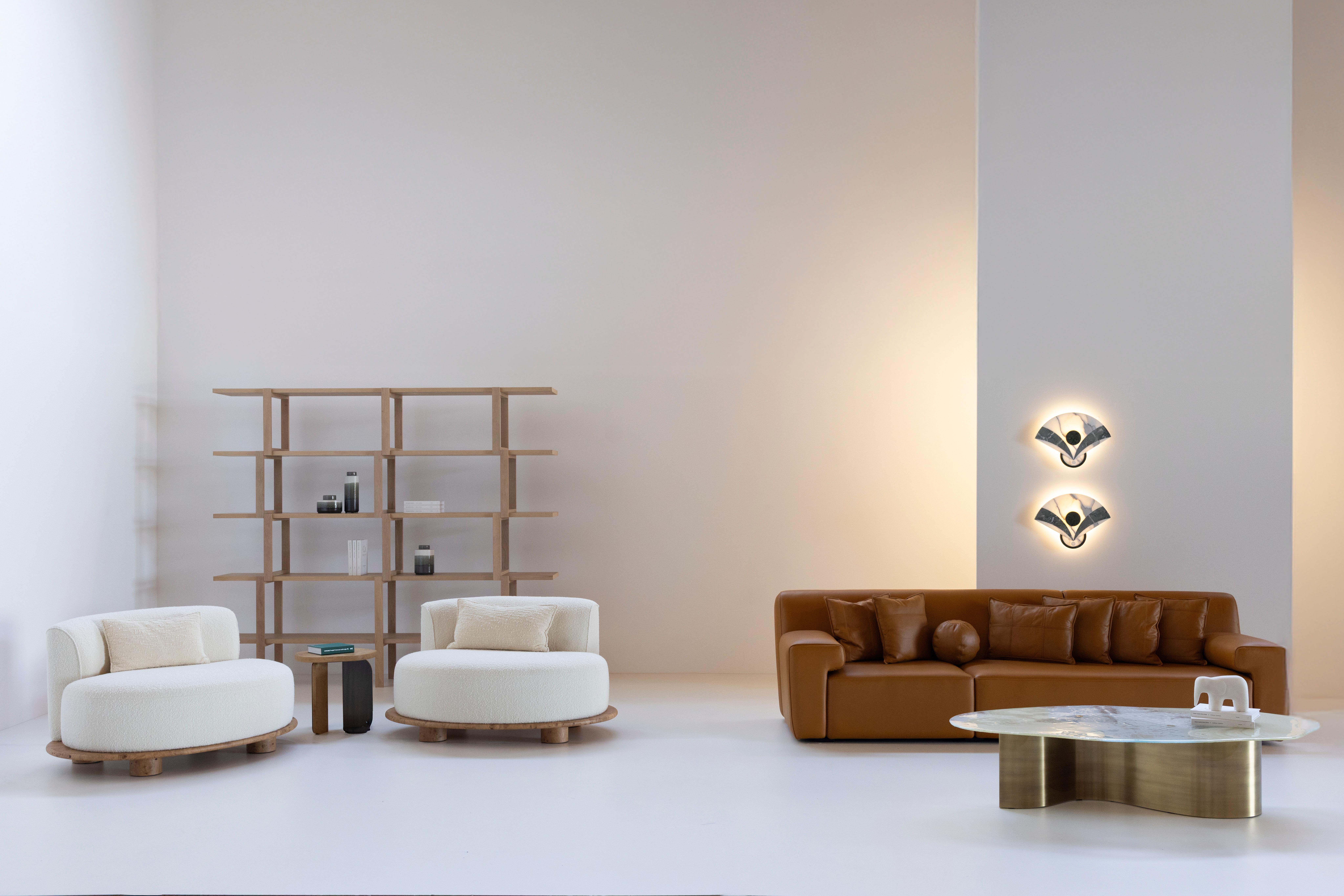 Table basse contemporaine Benagil, laiton, verre Ambar, fait main par Greenapple en vente 8