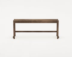 Banco Contemporáneo '01' by FRAMA, Abedul Marrón Oscuro