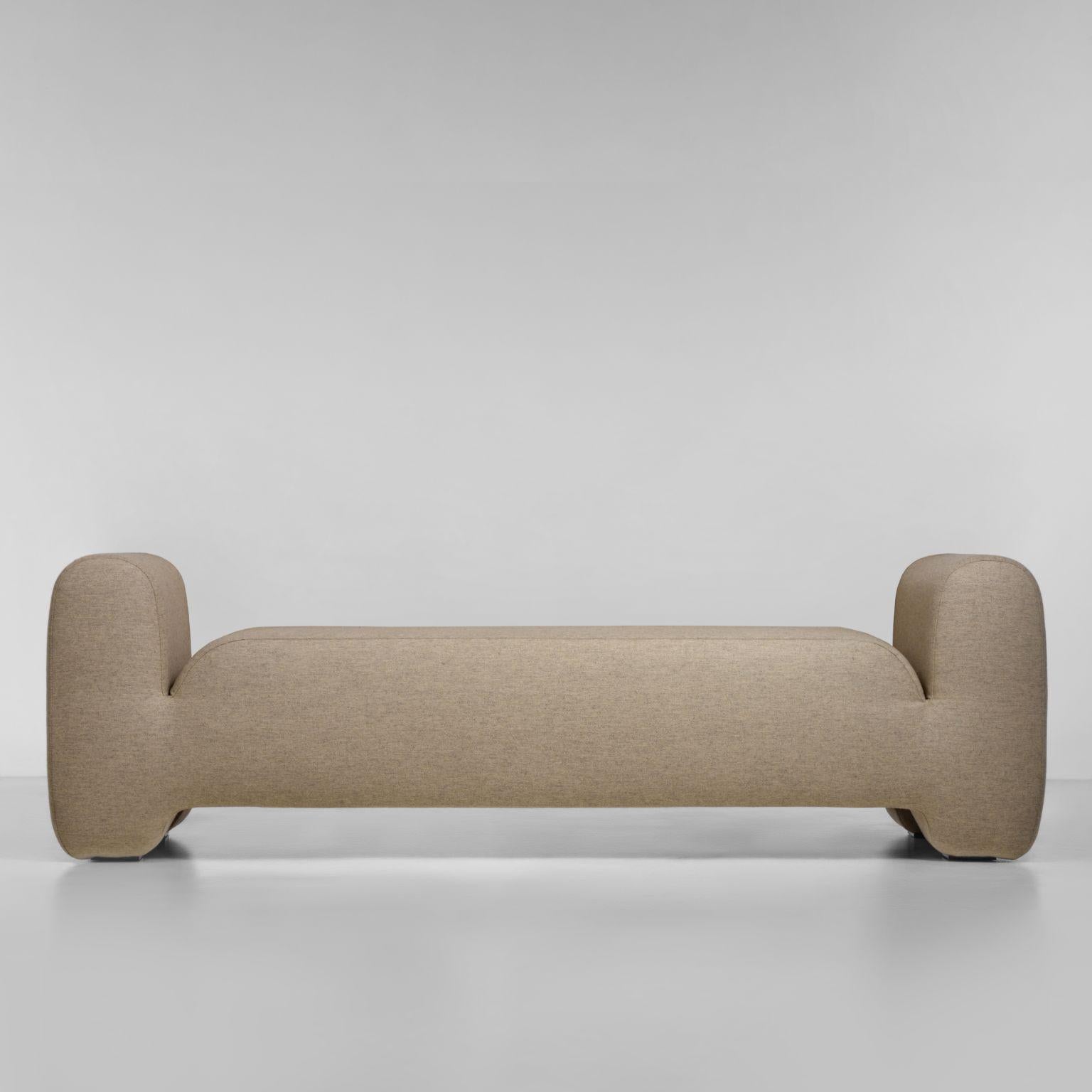 Contemporary Bench by FAINA In New Condition For Sale In Geneve, CH