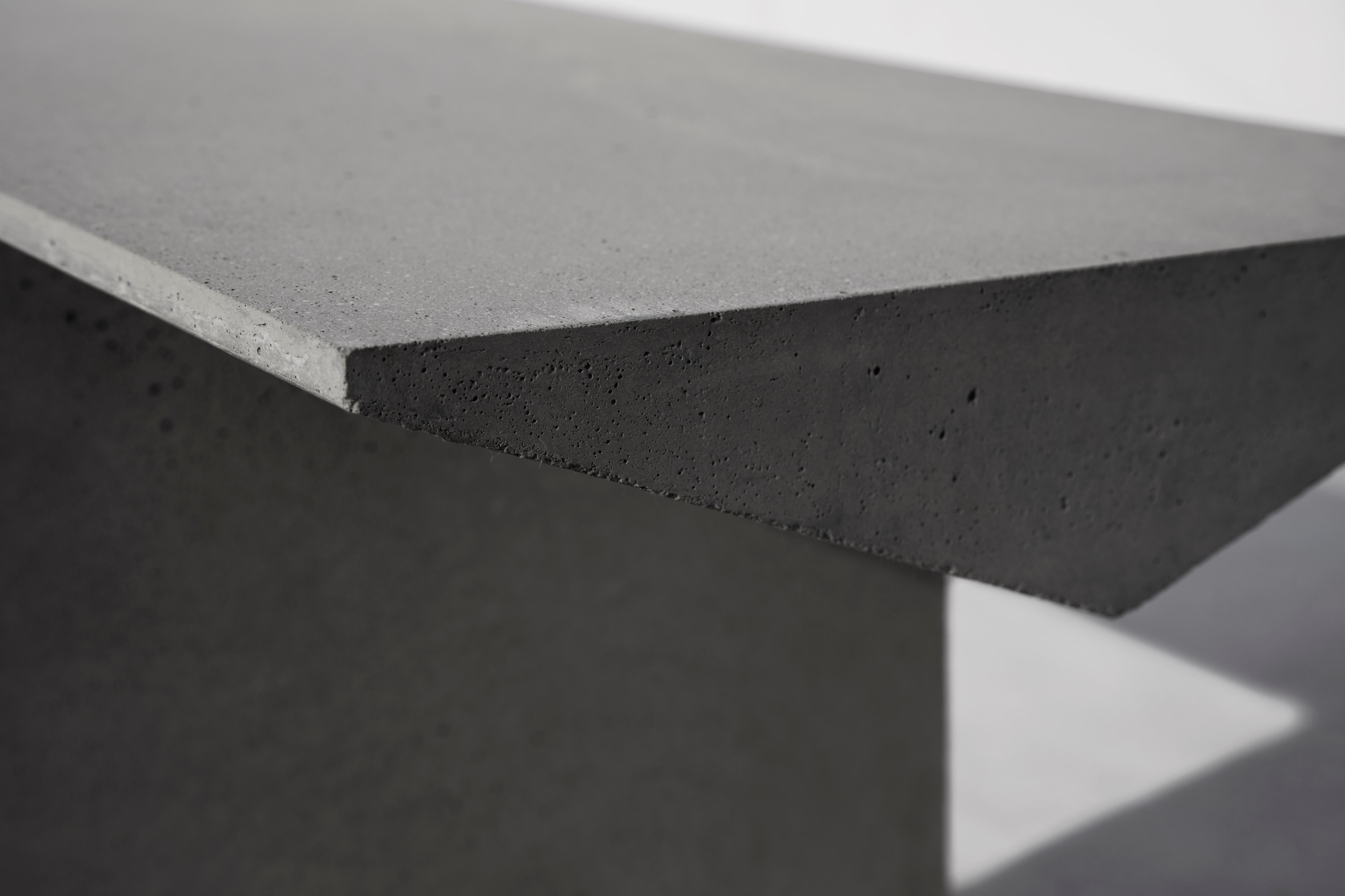 Zeitgenössische Bank „Liang 1“ aus Beton, von Bentu Design (Chinesisch) im Angebot