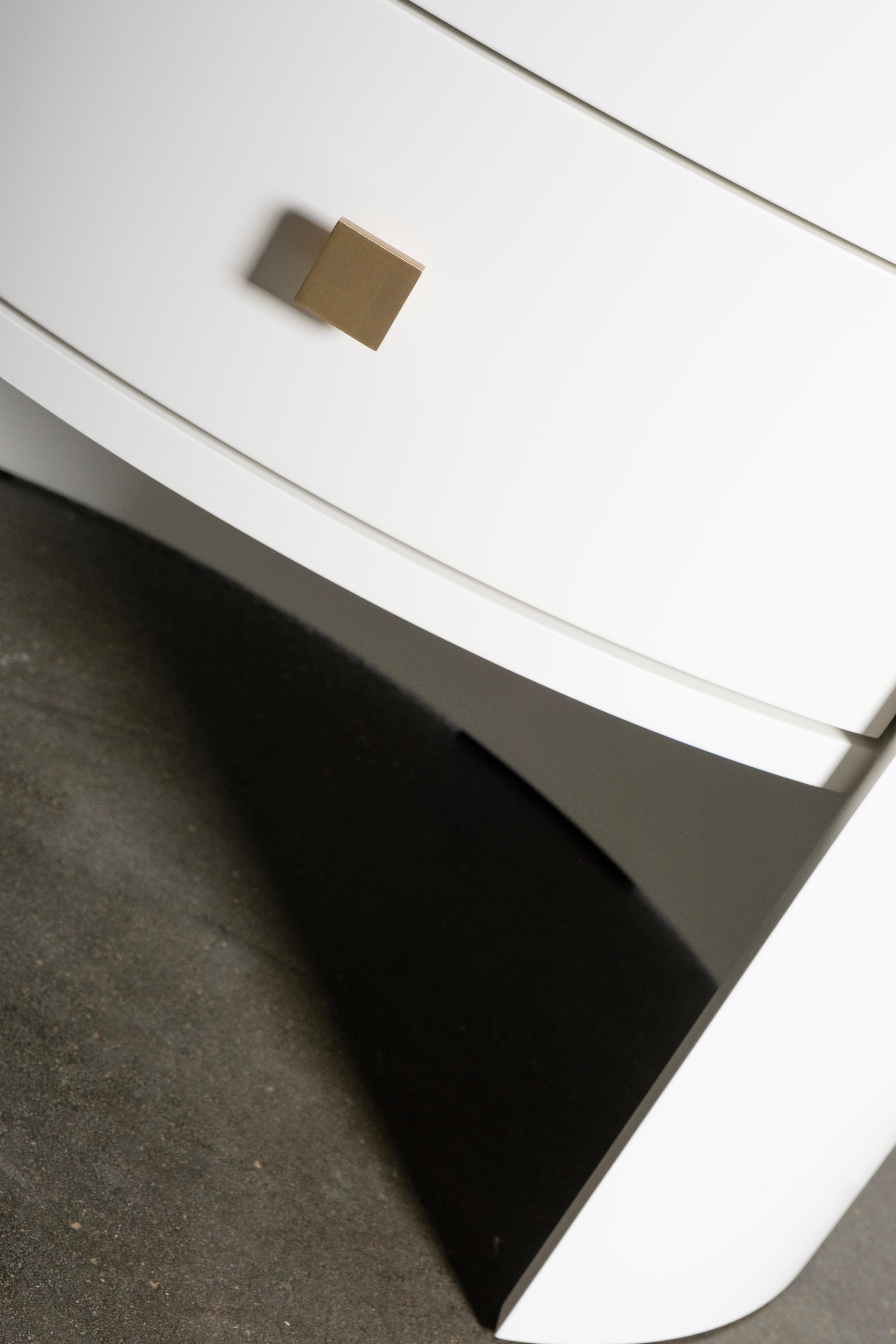 Ensemble 2 tables de chevet AM Contemporary, Onyx, Laiton, By Greenapple en vente 5