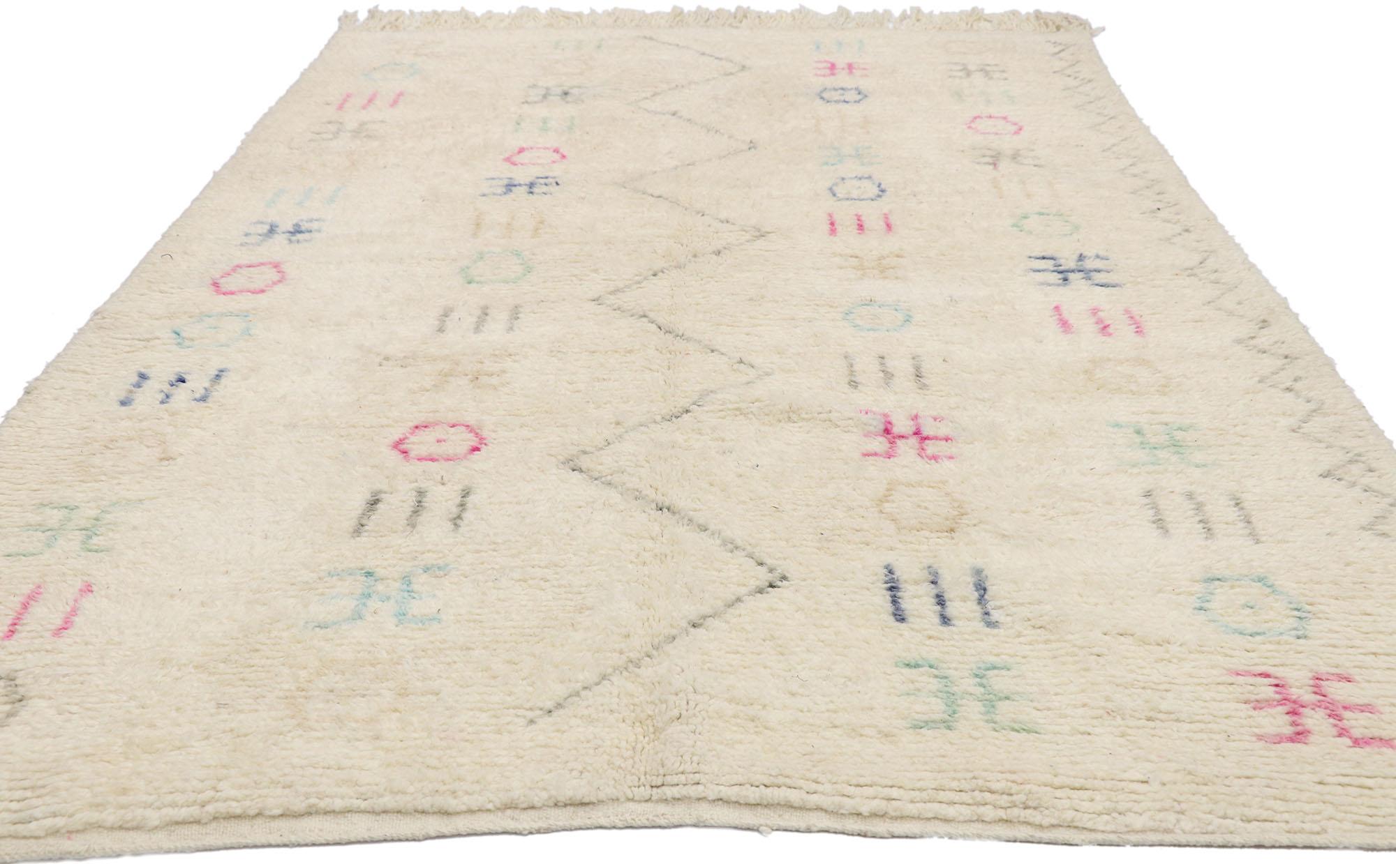 Hand-Knotted Contemporary Berber Moroccan Azilal Rug with Bohemian Style and Cozy Hygge Vibes For Sale