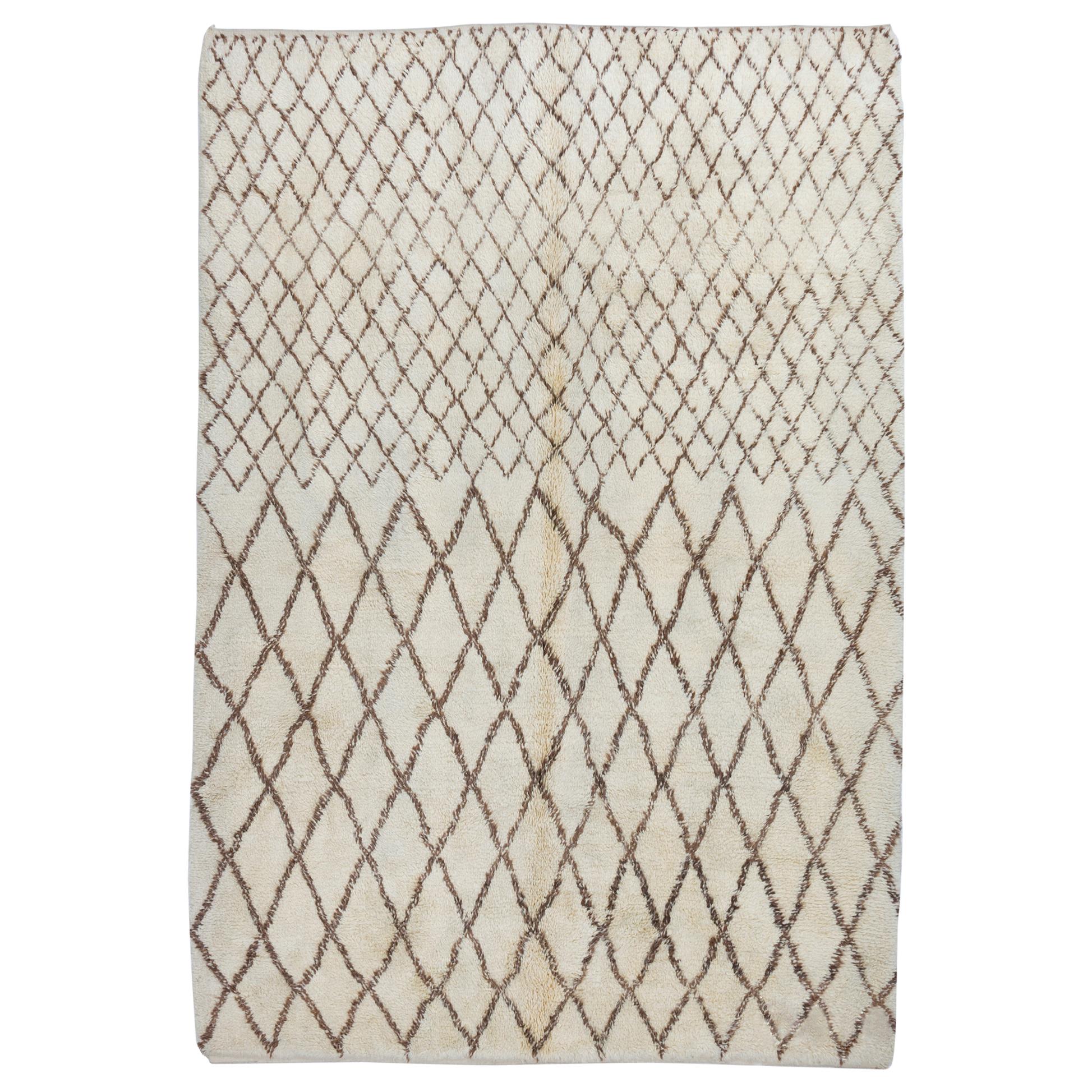 Contemporary Berber Moroccan Rug Made of Natural Wool, Custom Options Available