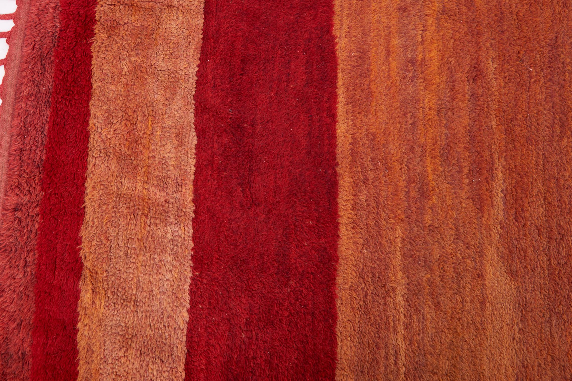 Contemporary Berber Rug / Mrirt Carpet, Morocco For Sale 5
