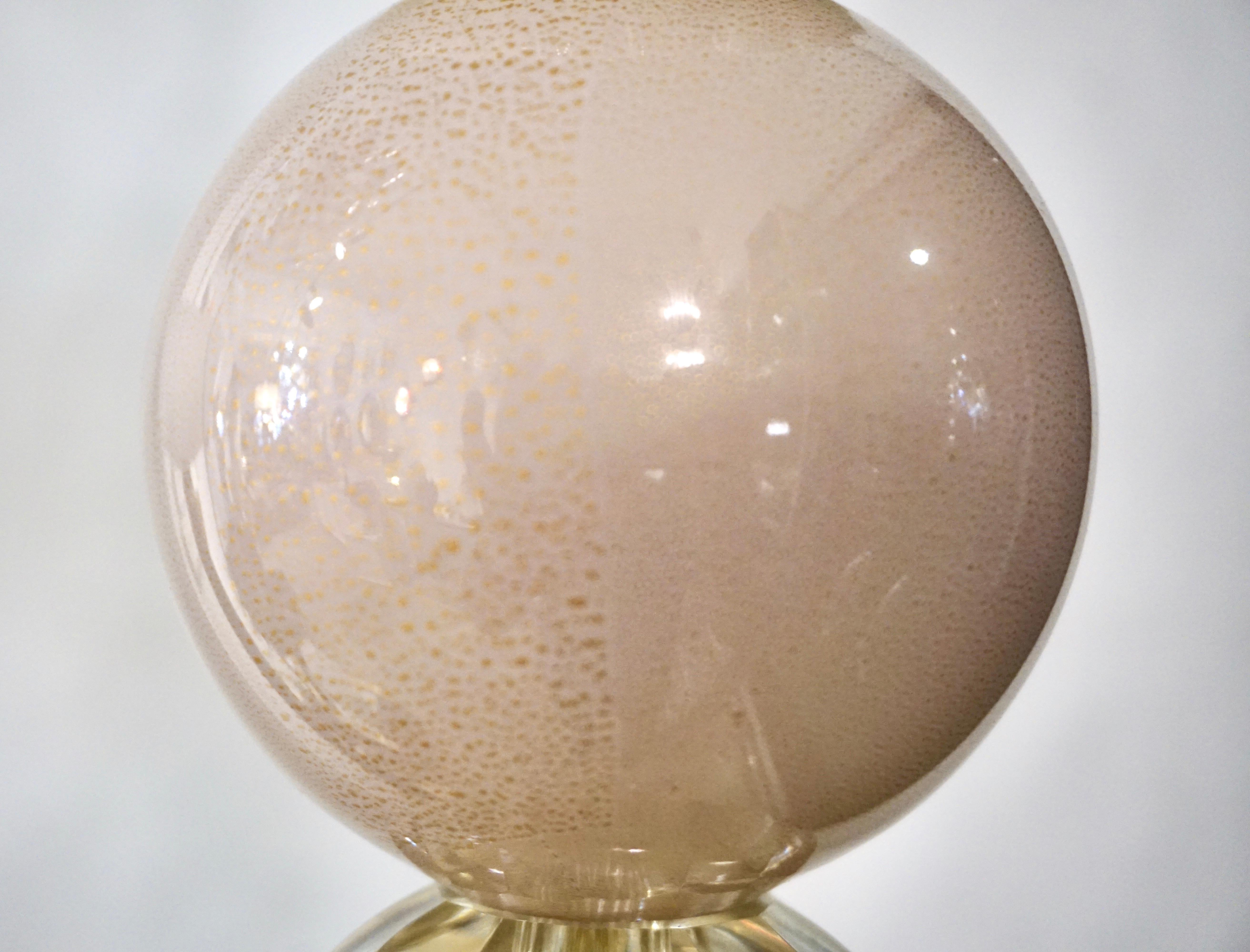 Or Lampe à suspension contemporaine italienne sur mesure en cristal de Murano et verre de Murano rose:: or et crème en vente
