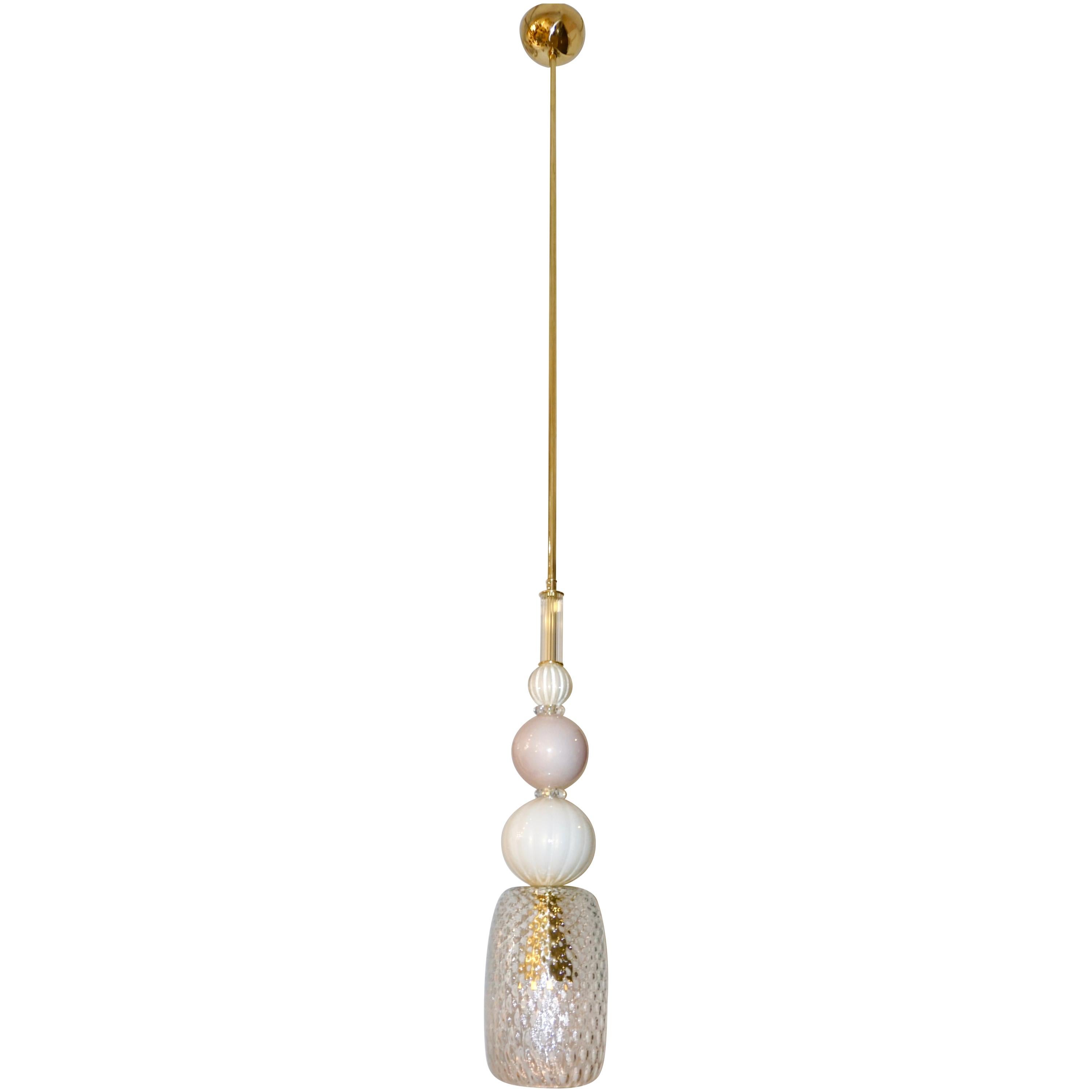 Lampe à suspension contemporaine italienne sur mesure en cristal de Murano et verre de Murano rose:: or et crème en vente