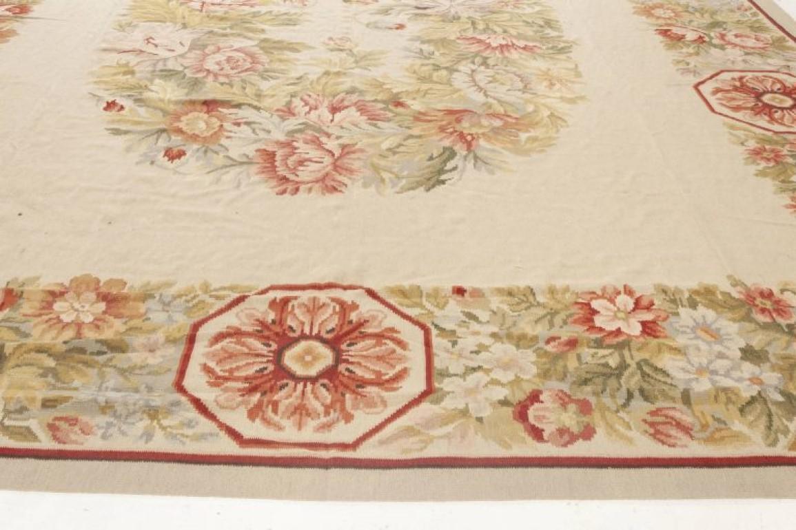 Handgefertigter Wollteppich im Bessarabischen Design von Doris Leslie Blau (21. Jahrhundert und zeitgenössisch) im Angebot