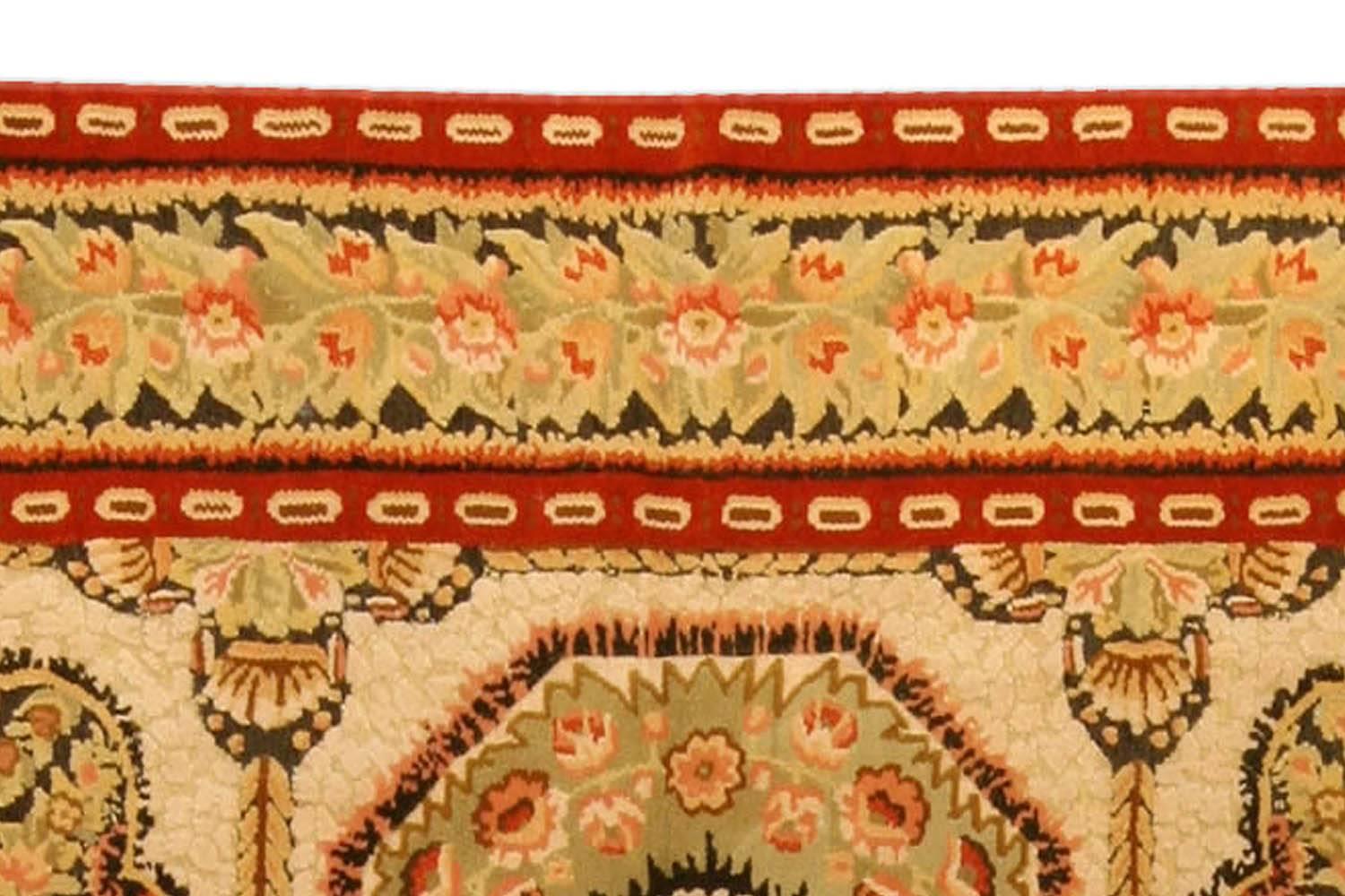 Contemporary Bessarabian Floral Design Handmade Wool Rug by Doris Leslie Blau For Sale 1