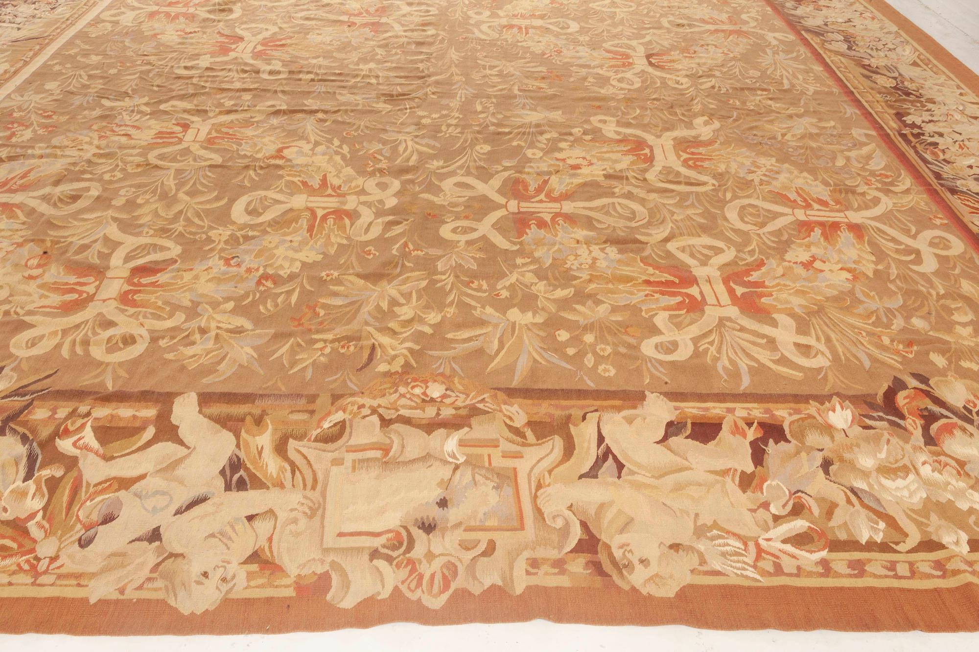 Contemporary Bessarabian Inspired Rug by Doris Leslie Blau In New Condition For Sale In New York, NY